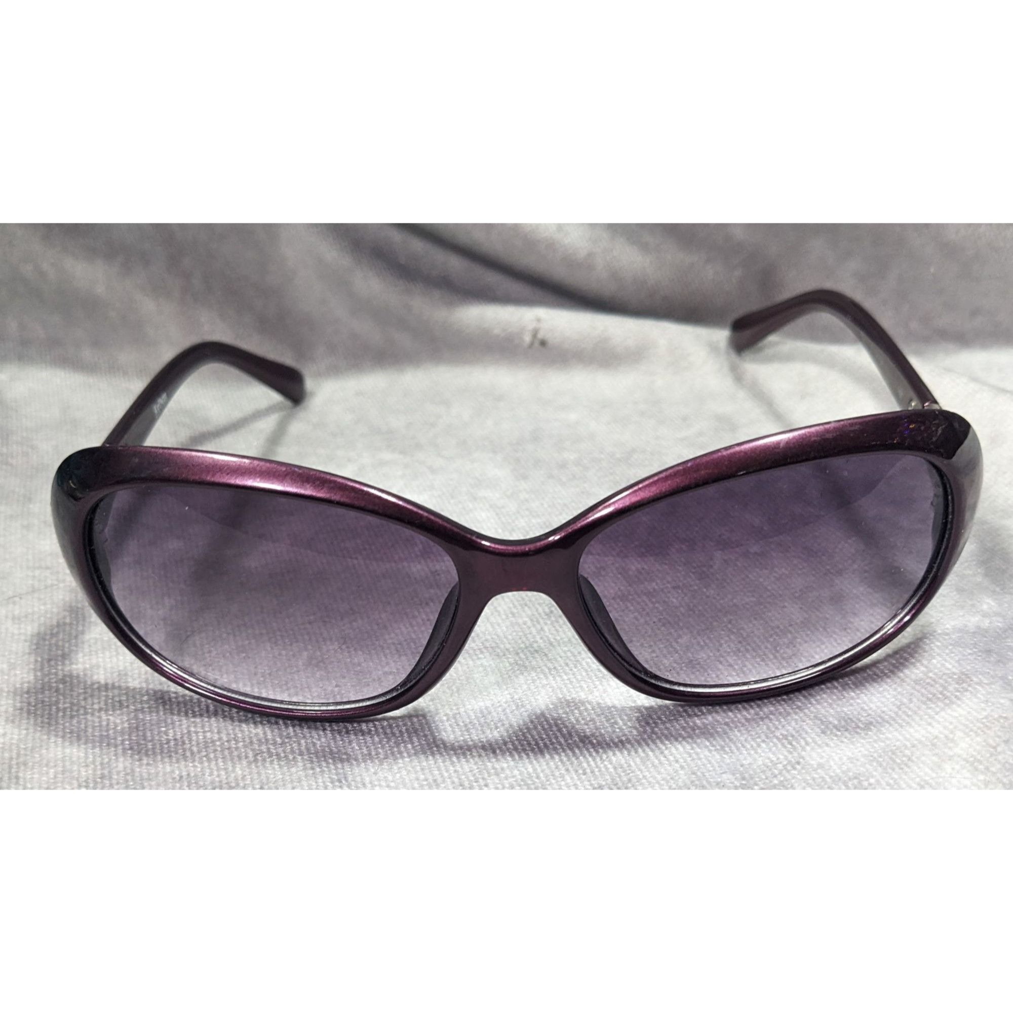 Other Kay Unger New York Metallic Purple With White Accents Sungla Size ONE SIZE - 1 Thumbnail