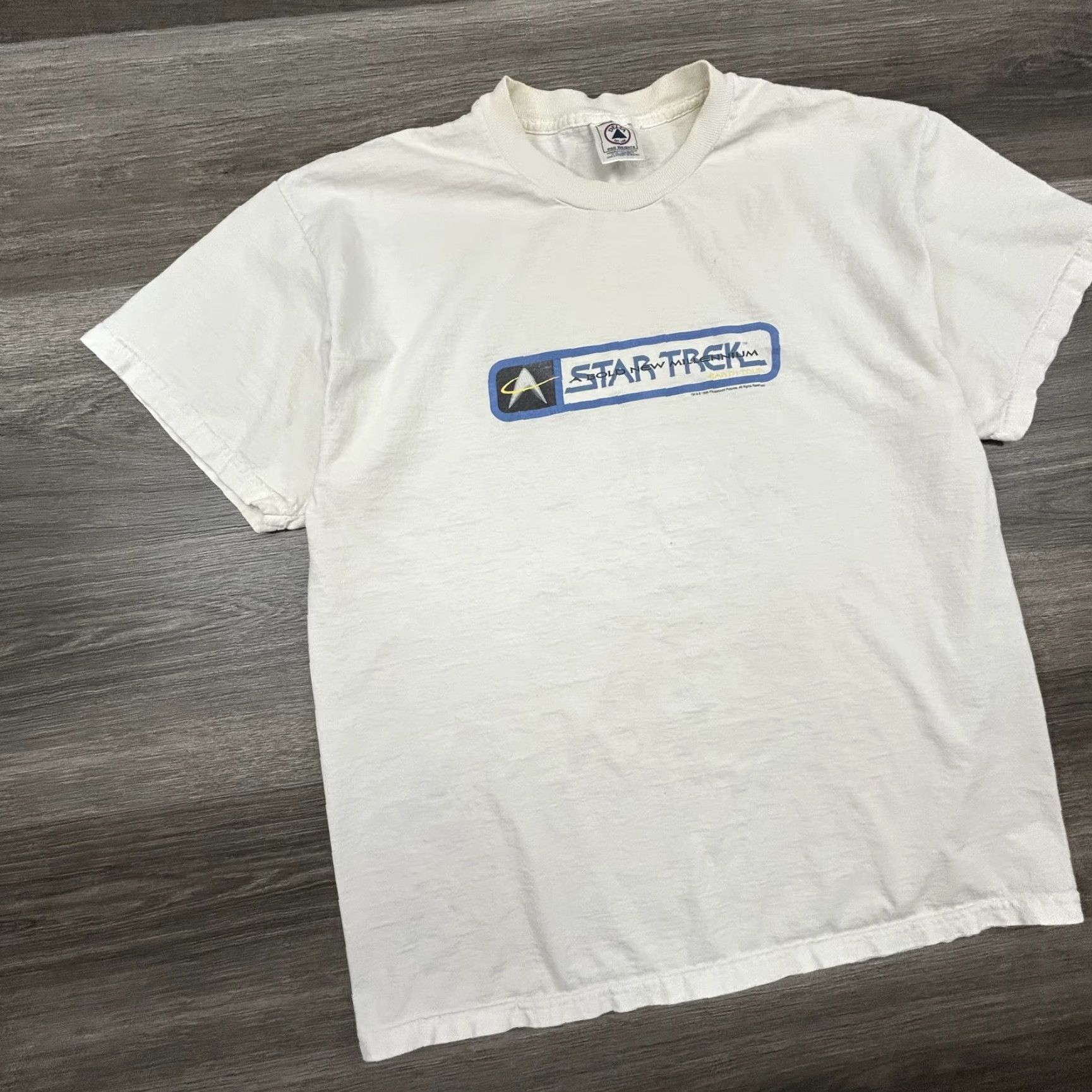 Delta VINTAGE Star Trek Shirt Mens L White Graphic 1999 Millennium Earth Tour Delta Pro Weight Crew Neck Short Sleeve Size US L / EU 52-54 / 3 - 3 Thumbnail