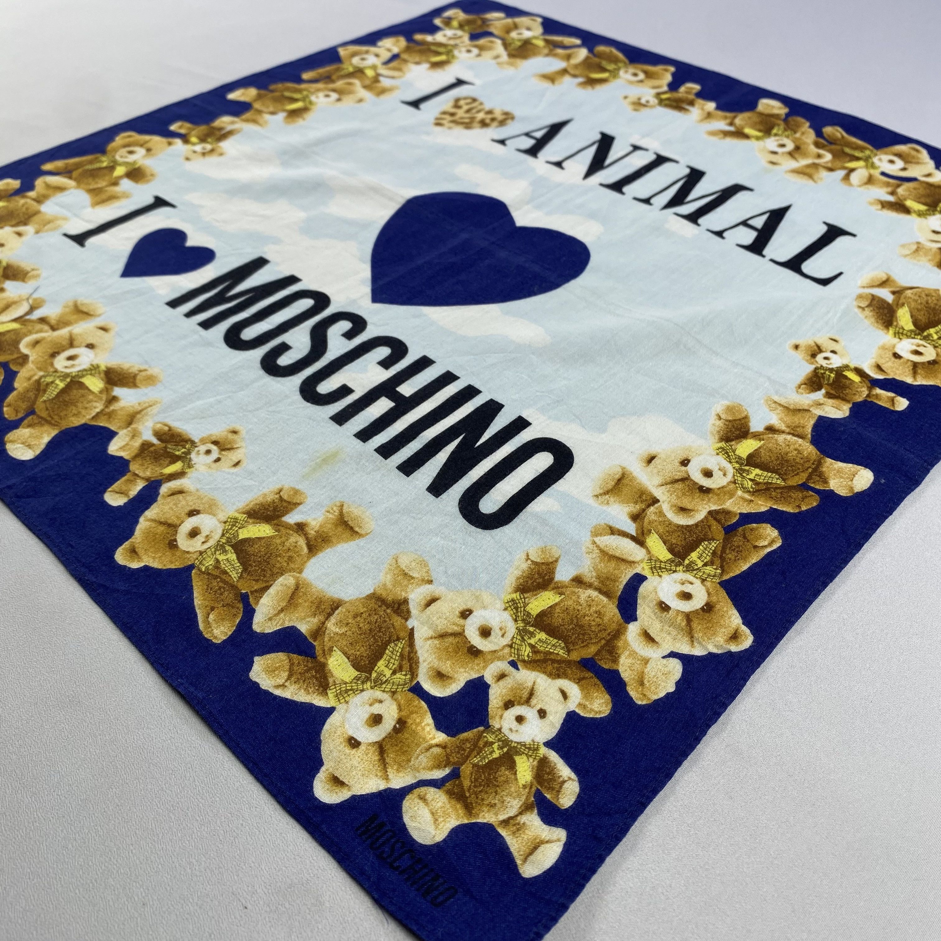 Vintage Moschino Bandana/ Handkerchief / Neckerchief Size ONE SIZE - 2 Thumbnail