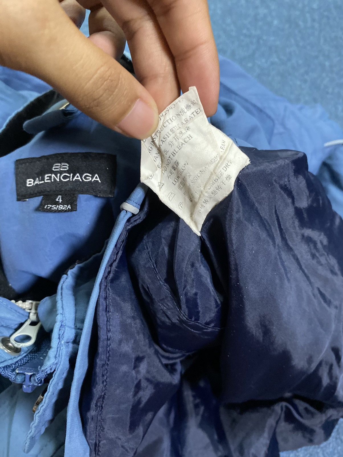 Balenciaga Balenciaga Detachable Hood Jacket Size US S / EU 44-46 / 1 - 6 Thumbnail