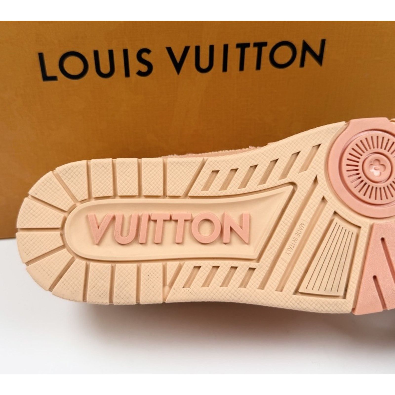 Louis Vuitton Size 6.5LV/7.5US - Louis Vuitton Denim Trainers WORN 1X! Size US 7.5 / EU 40-41 - 10 Thumbnail