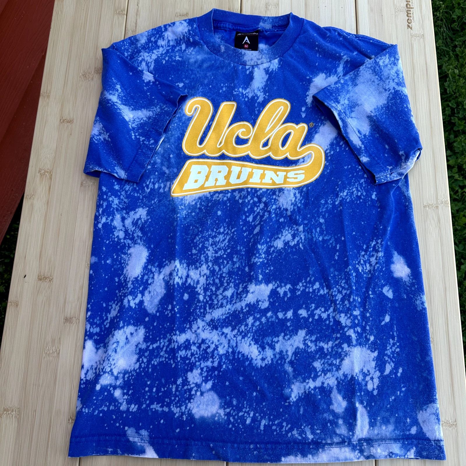 Japanese Brand × NCAA Vintage UCLA Bruins Tye Dye T-Shirt Size Medium Y2K UCLA Size US M / EU 48-50 / 2 - 1 Thumbnail