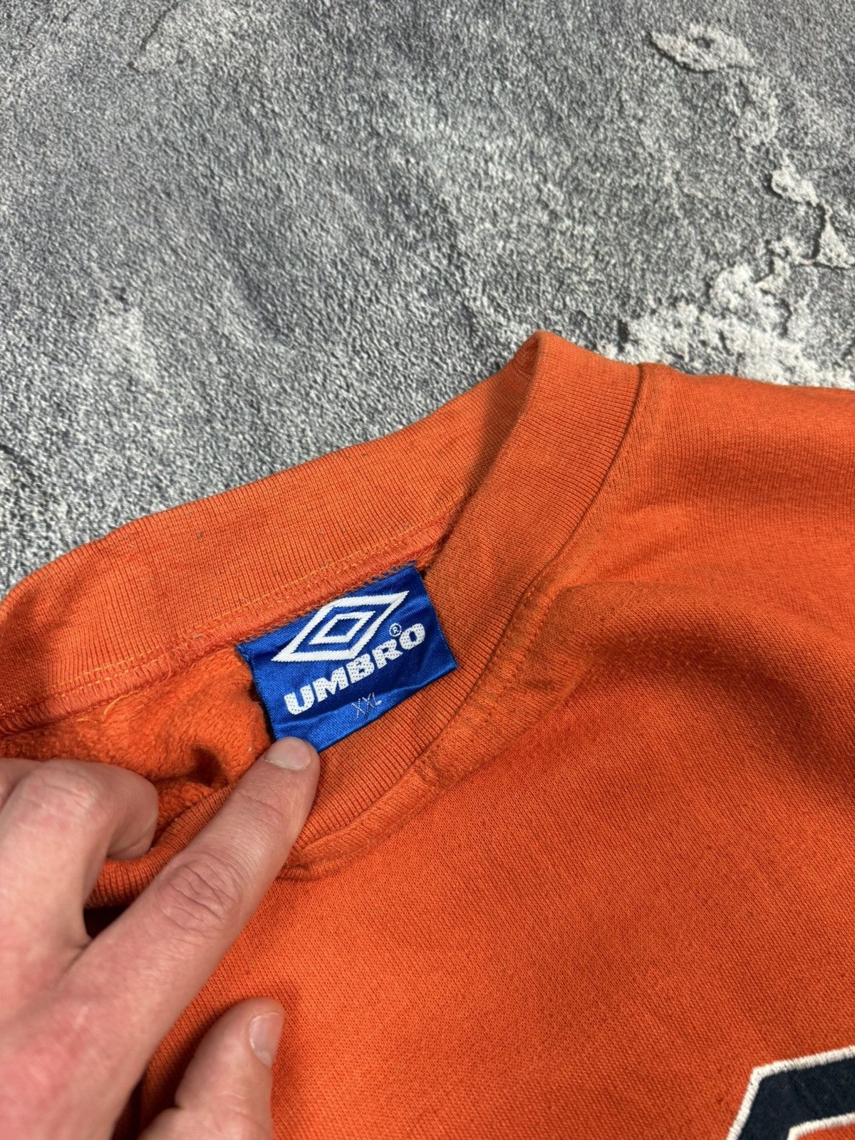 Umbro Vintage 90s Umbro Orange Crewneck Boxy Fit Spell Out Sweat Size US XXL / EU 58 / 5 - 6 Thumbnail