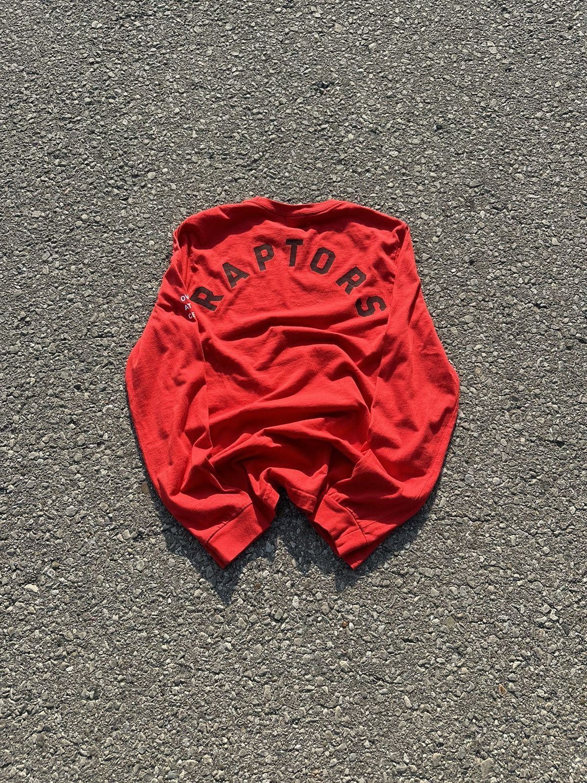 October's Very Own Octobers Very Own X Raptors Red Longsleeve Size US S / EU 44-46 / 1 - 6 Thumbnail