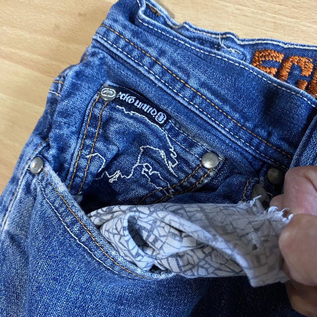 Ecko Unltd. Ecko Unltd Rhino Embroidered Baggy Jeans Size 31 Vintage Y2K Size US 31 - 6 Thumbnail