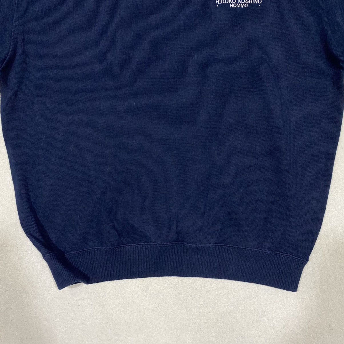 Designer × Hiroko Koshino Homme × Japanese Brand Vintage HIROKO KOSHINO Embroidered Big Logo Sweatshirt Size US L / EU 52-54 / 3 - 3 Thumbnail