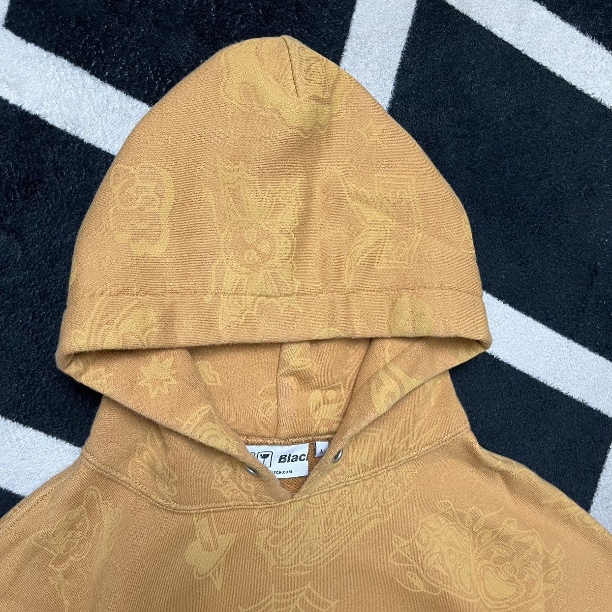 If Six Was Nine Rare🔥BlackEyePatch All-Over Print Hoodie Size US L / EU 52-54 / 3 - 6 Thumbnail