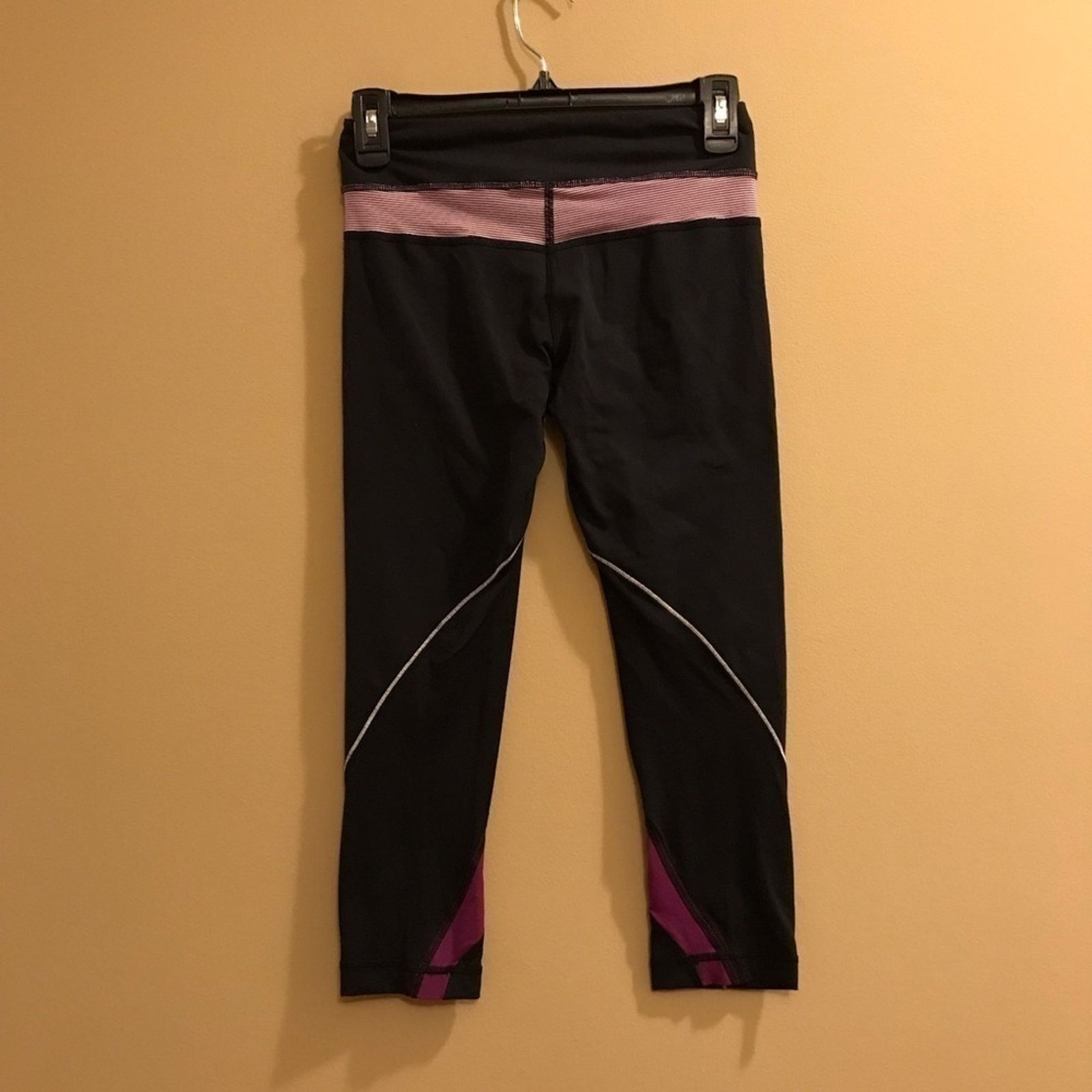 Lululemon LULULEMON RUN EMPOWER CROP PANTS BLACK Leggings Size 27" / US 4 / IT 40 - 9 Thumbnail