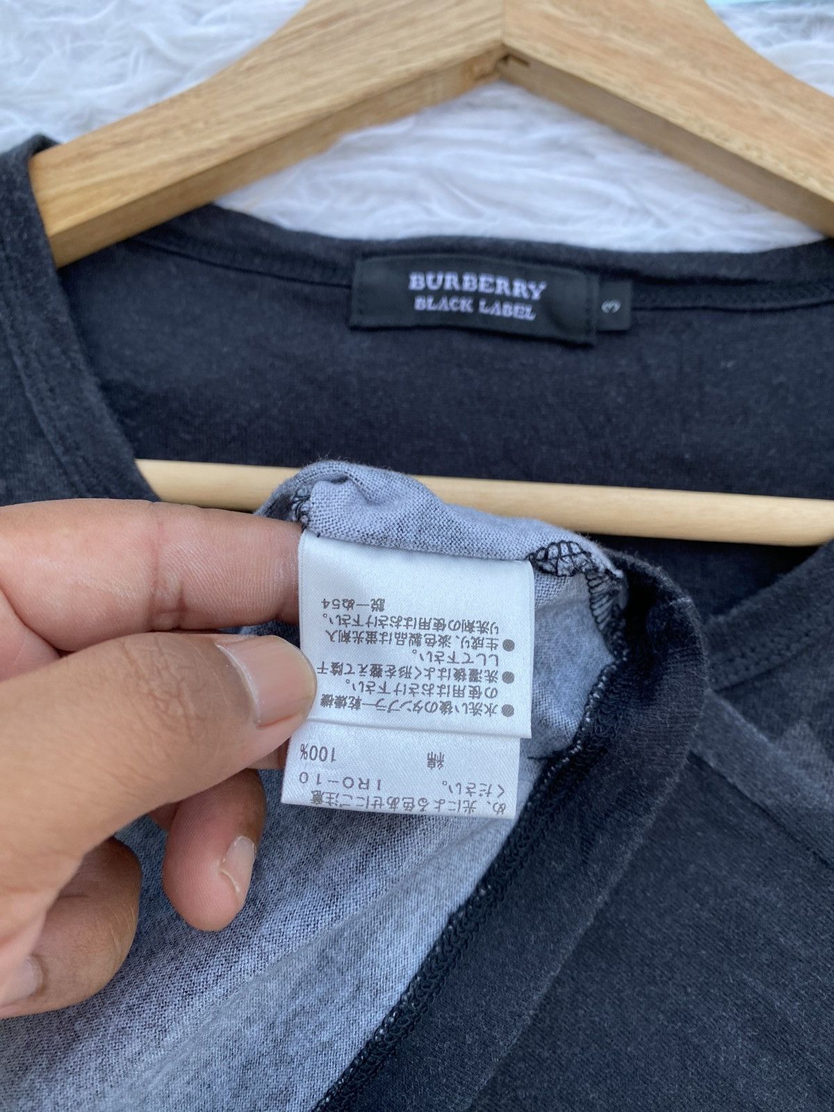 Burberry Rare Vintage Burberry Checkered Tshirt Size US M / EU 48-50 / 2 - 12 Thumbnail