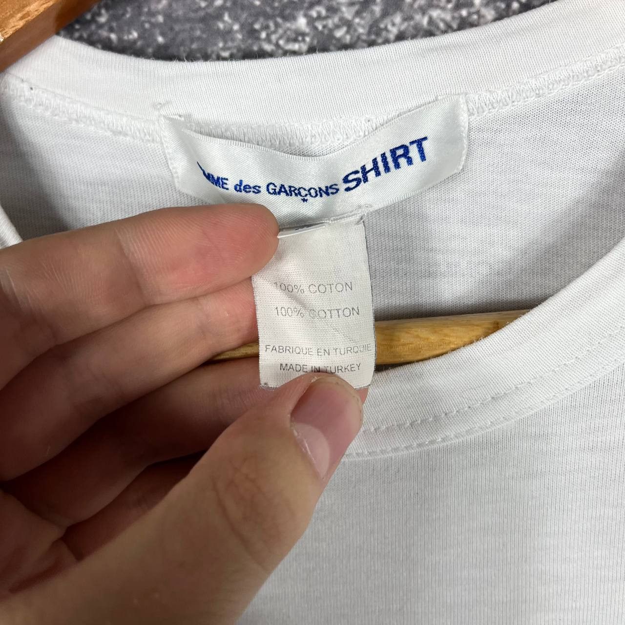 Comme des Garcons SHIRT Comme Des Garcons SHIRT Back Logo T-Shirt Basic Essentials Size US M / EU 48-50 / 2 - 5 Thumbnail