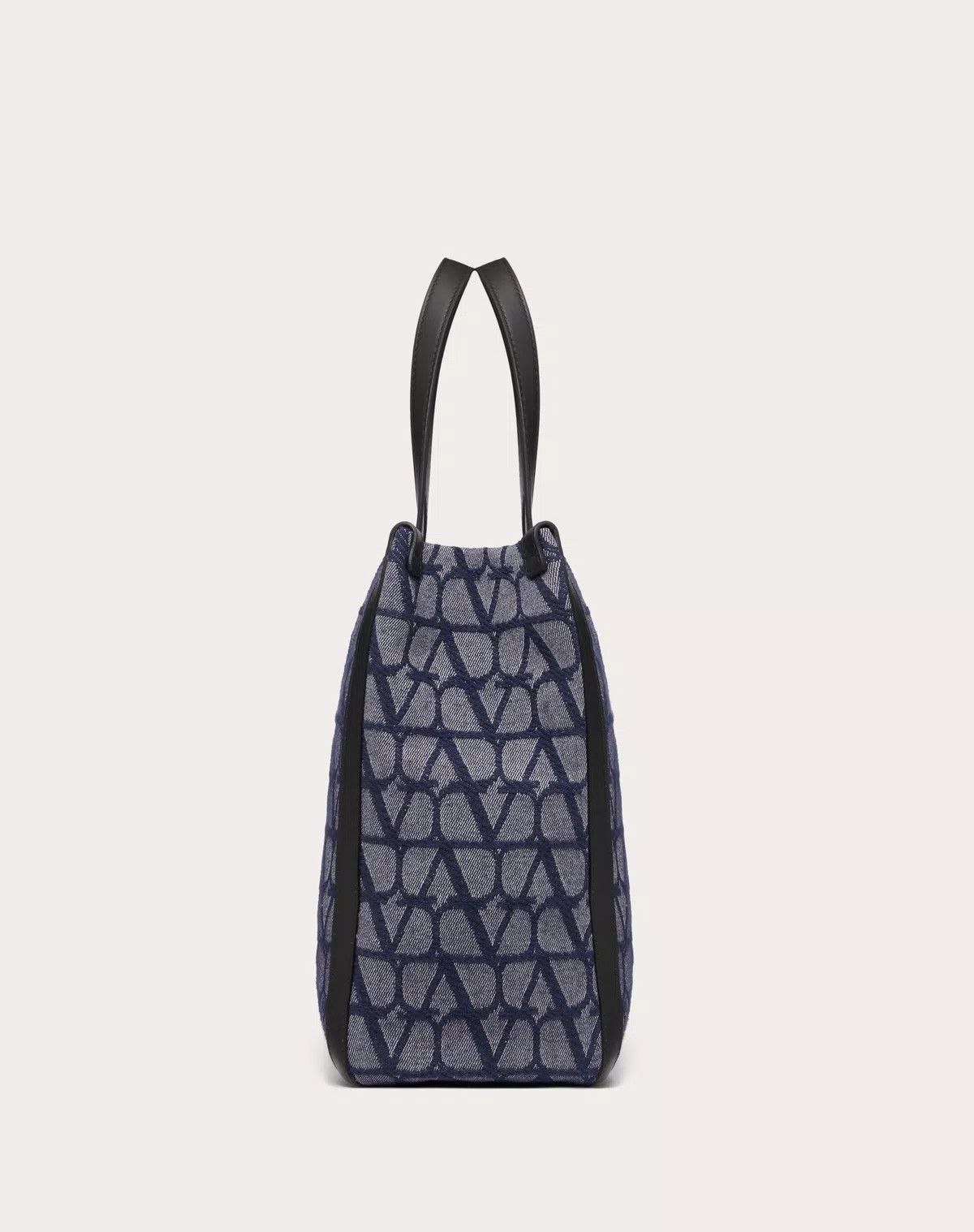 Valentino oc11z0625 Size:OS/Toile Iconographe Bag in Melange/Black Size ONE SIZE - 4 Thumbnail