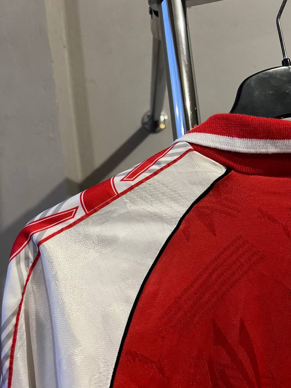 Puma 90’S PUMA HUNGARY TEMPLATE SOCCER JERSEY FOOTBALL SHIRT SZ L Size US L / EU 52-54 / 3 - 18 Thumbnail