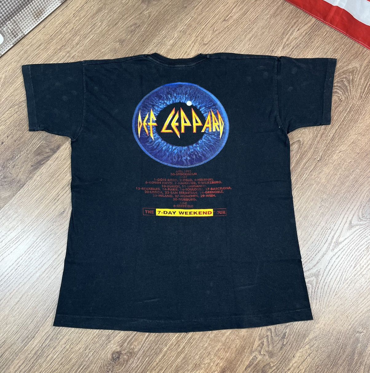 Def Leppard 1993 Def Leopard x 7 Days A Week Size US XL / EU 56 / 4 - 12 Thumbnail
