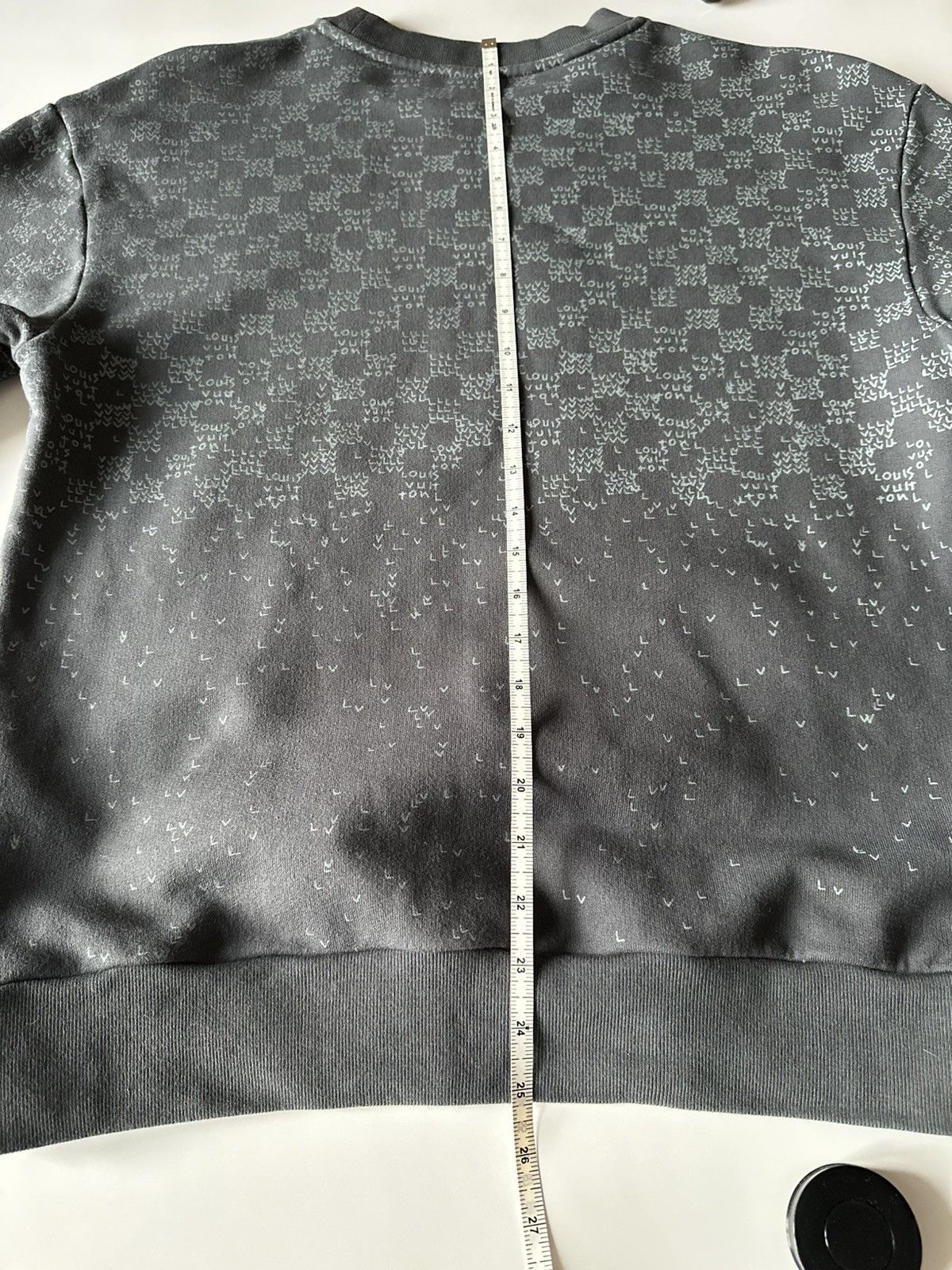 Louis Vuitton Louis Vuitton sweatshirt 2022 Size US M / EU 48-50 / 2 - 22 Thumbnail
