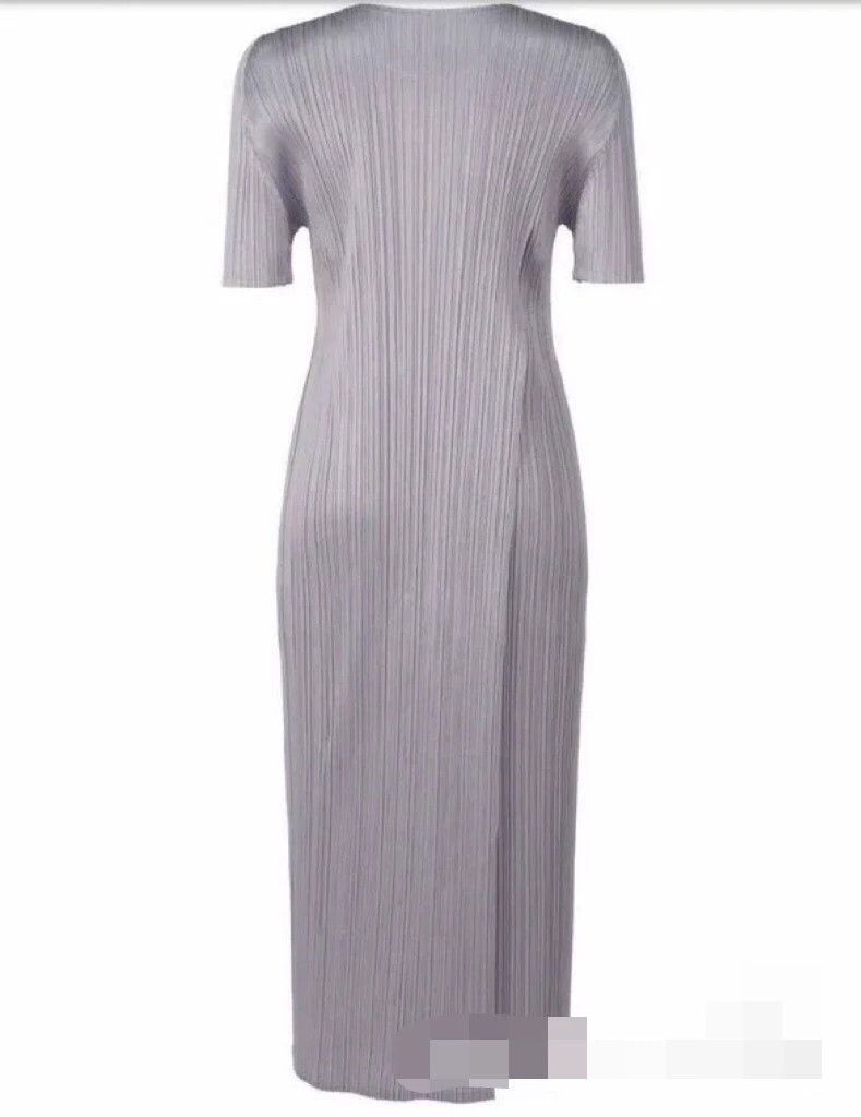 Issey Miyake Issey Miyake size:3 Purple-grey pleated dress Size S / US 4 / IT 40 - 2 Thumbnail