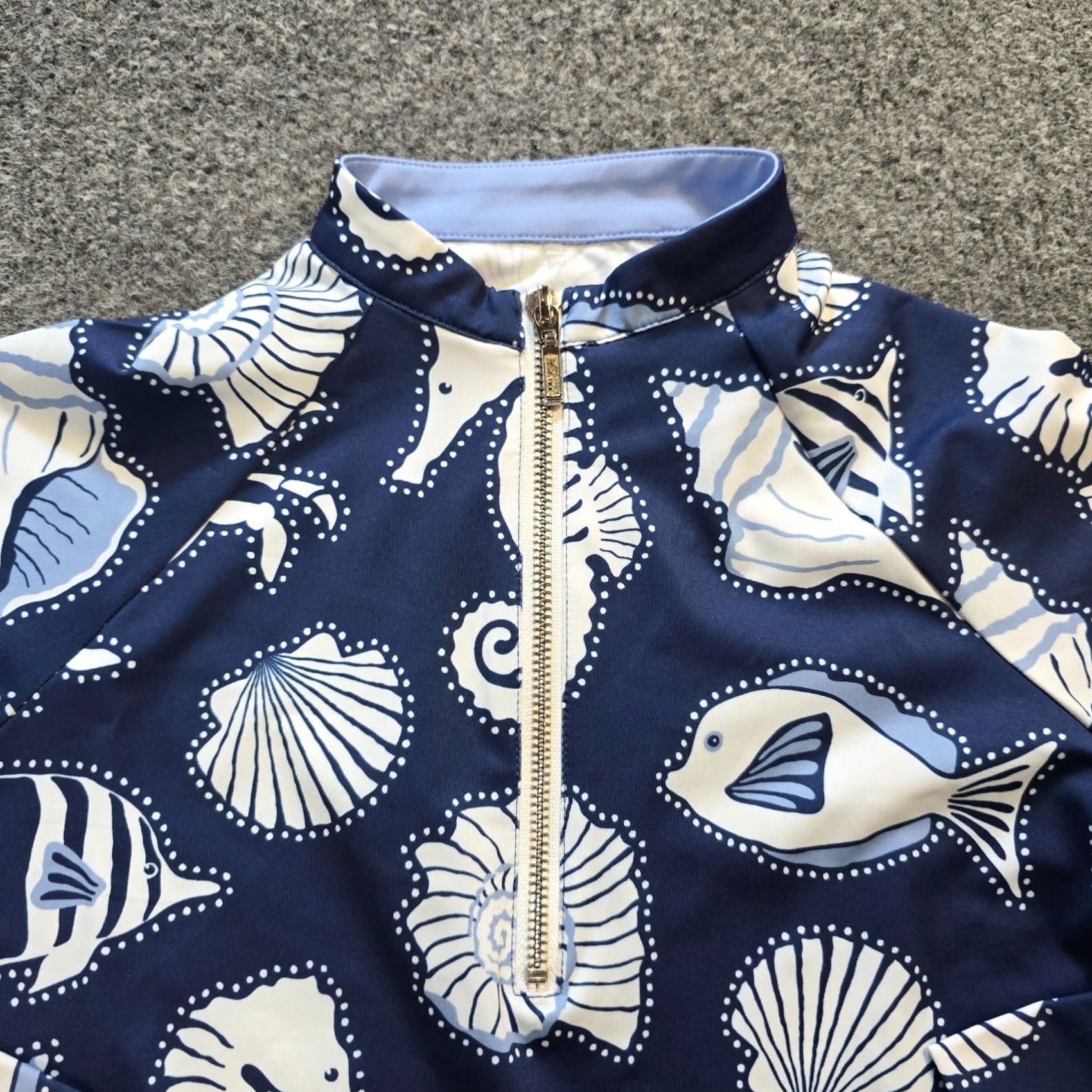 Vintage Ann Claire Top Womens Small Blue 1/4 Zip Ocean Seahorse Performance Stretch Size S / US 4 / IT 40 - 2 Thumbnail