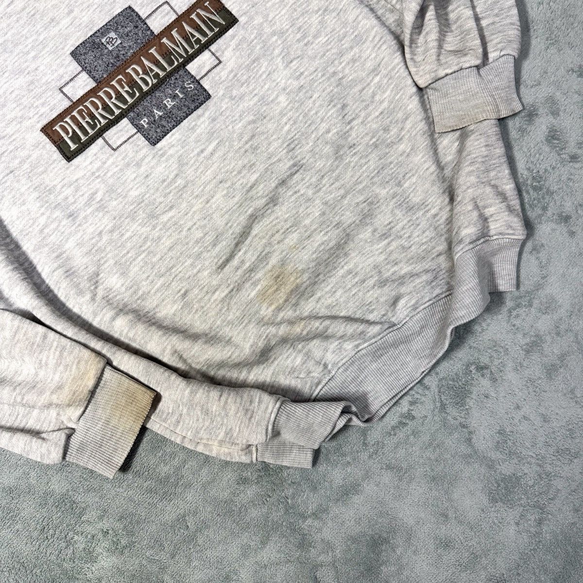 Pierre Balmain × Vintage Vintage 90s Pierre Balmain Paris Sweatshirt Size US L / EU 52-54 / 3 - 5 Thumbnail