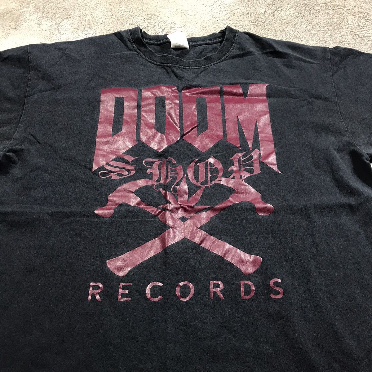 Vintage Vintage 90s Doom Records Graphic Tee Sun Faded Grunge Slim L Size US L / EU 52-54 / 3 - 2 Thumbnail