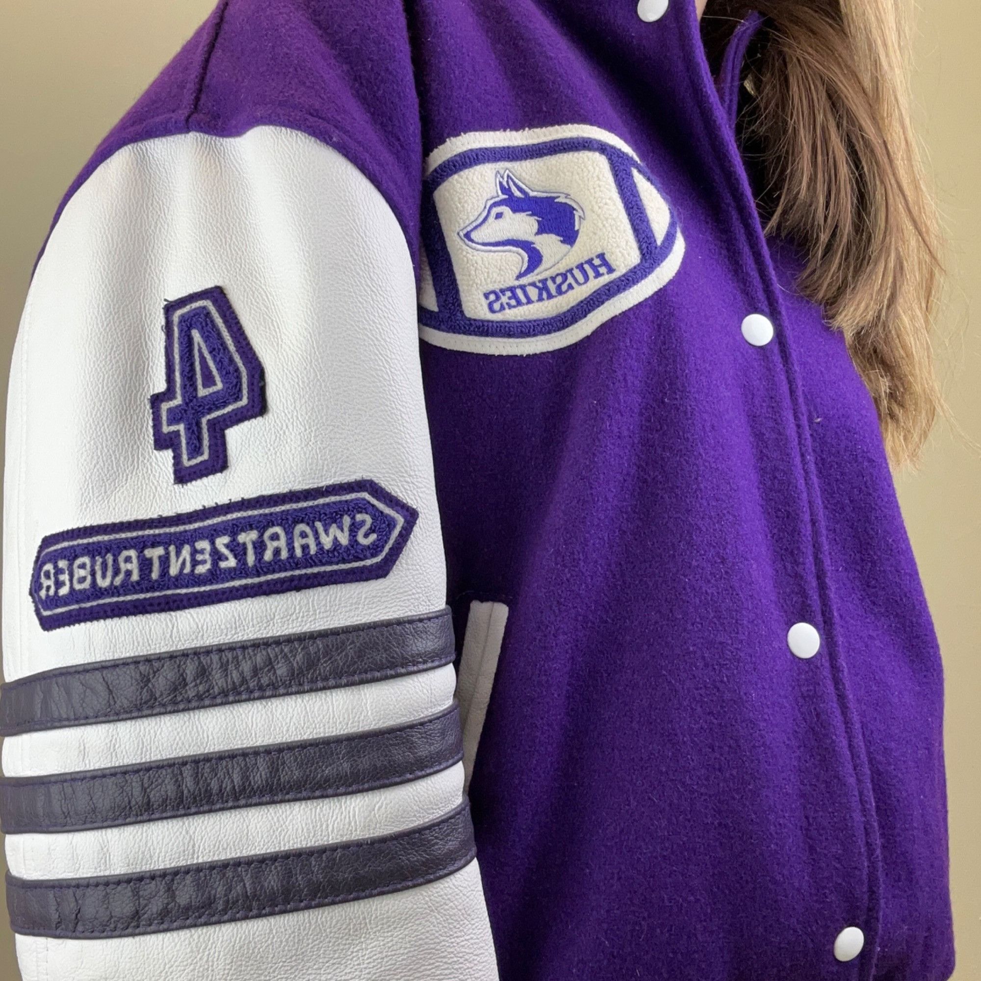 Vintage Vintage Purple and White Huskies “HPSS” #4 Varsity Jacket Size US L / EU 52-54 / 3 - 4 Thumbnail