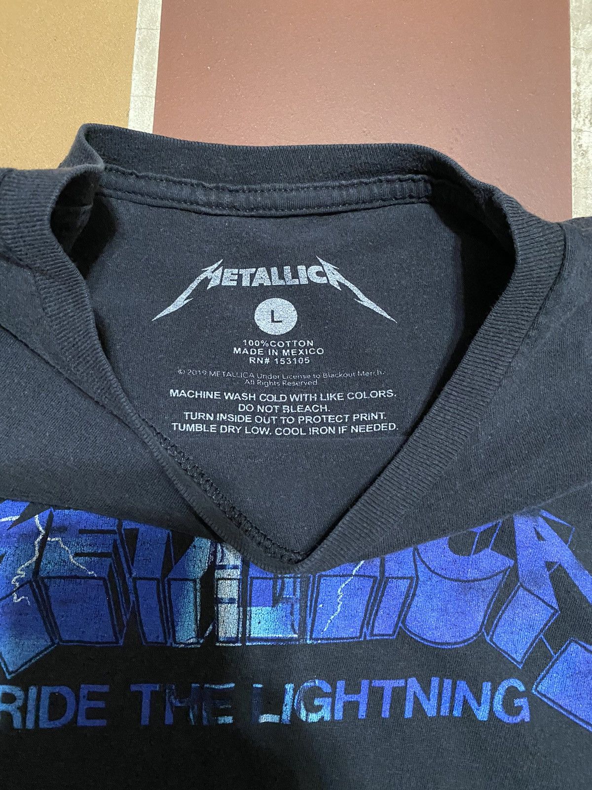 Band Tees Vintage Metallica Rige The Lightning Band Tee Shirt faded Size US L / EU 52-54 / 3 - 4 Thumbnail