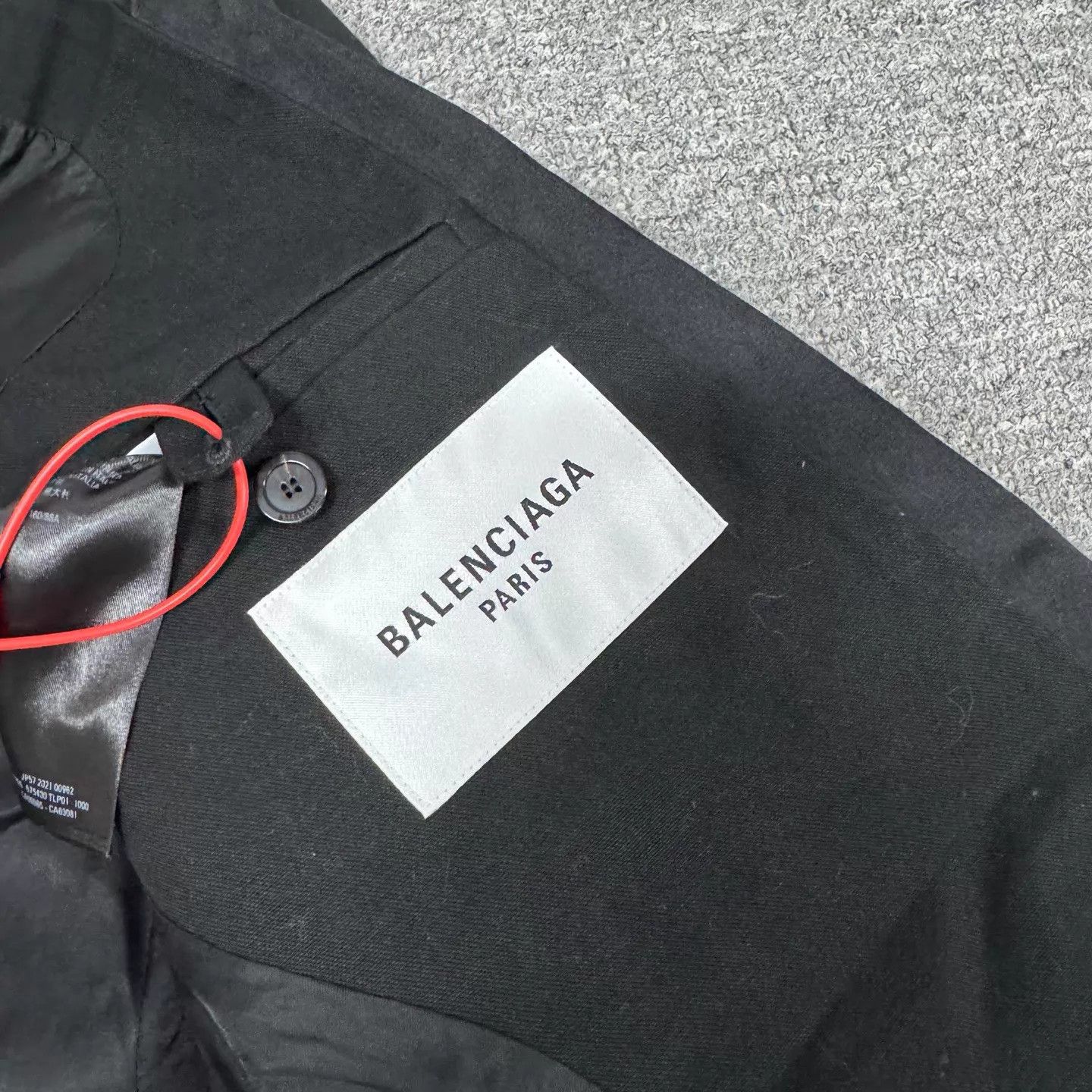 Balenciaga Balenciaga Black NotchLapel Back Logo Blazer 1 mint Size US S / EU 44-46 / 1 - 5 Thumbnail