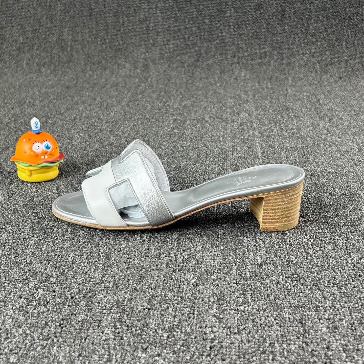 Hermes Hermes Silver H Logo Slide 37 Lightly Worn HB6672 Size US 6.5 / IT 36.5 - 3 Thumbnail