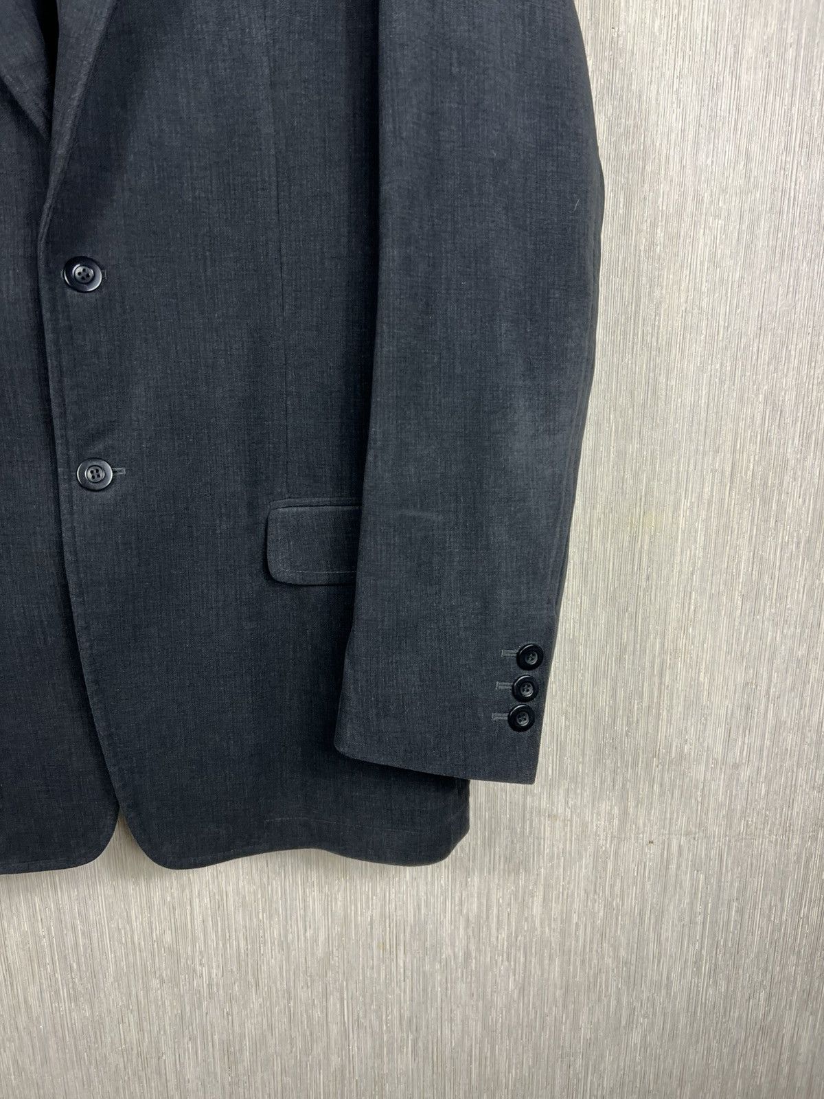 Armani Collezioni Giorgio Armani Collezioni velvet blazer jacket avant garde Size 40R - 5 Thumbnail
