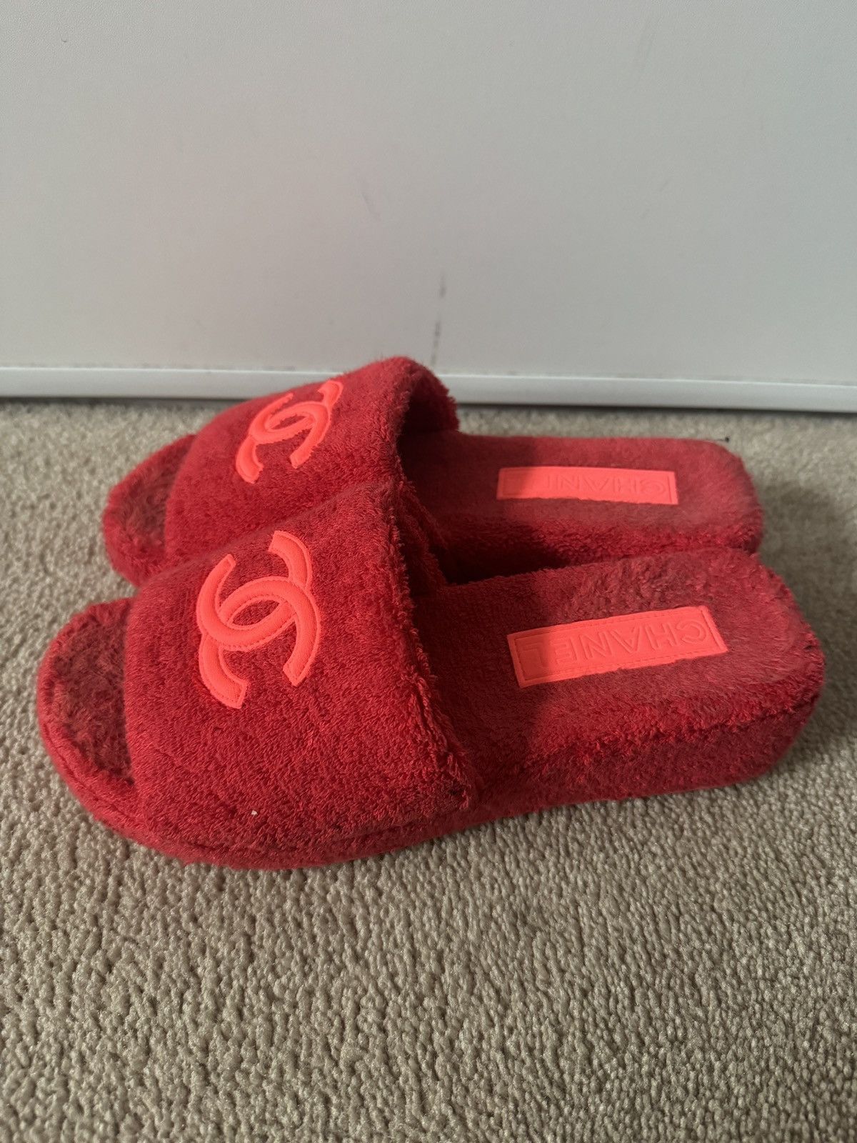 Chanel Chanel 2022 Interlocking CC Logo Slides Size US 8 / IT 38 - 3 Thumbnail
