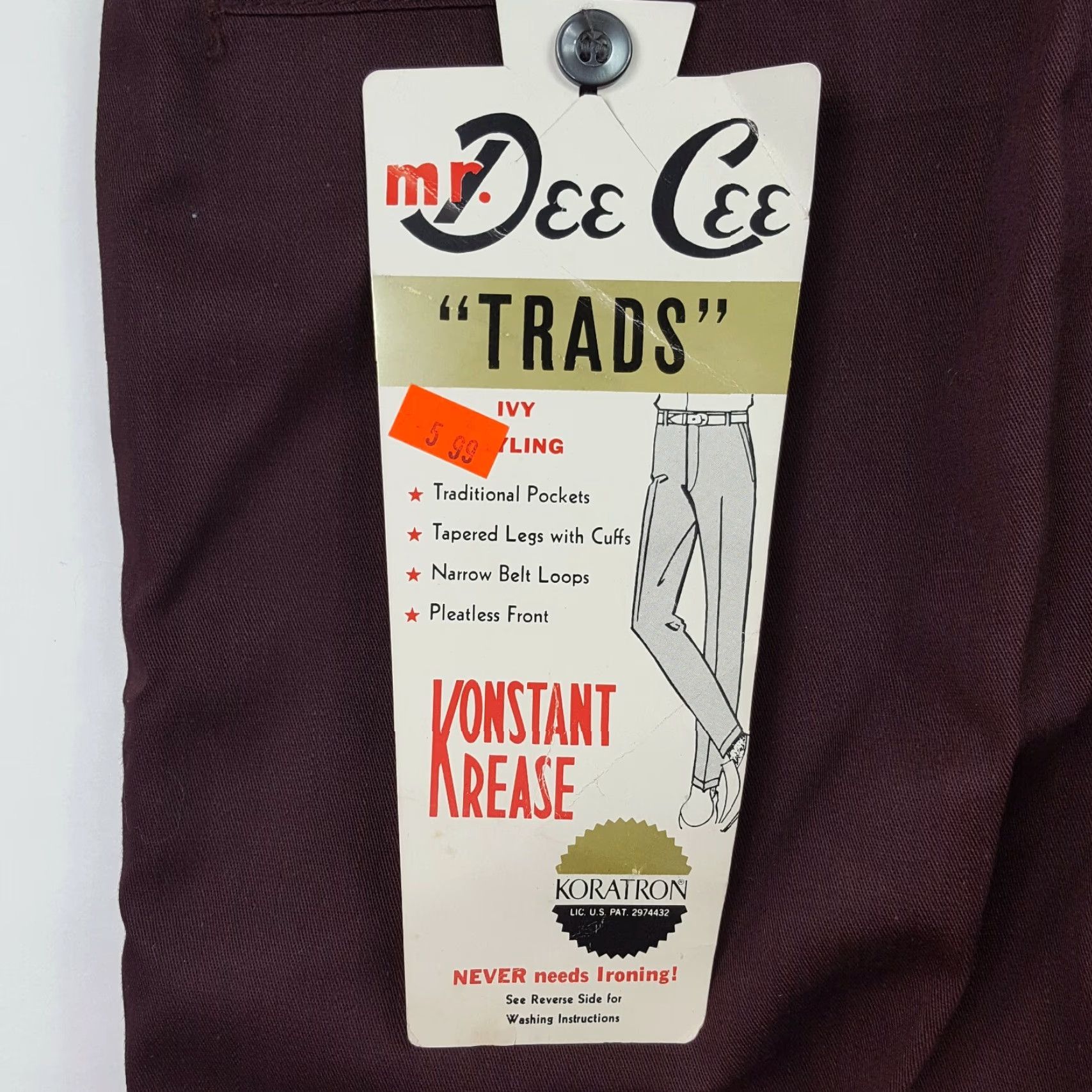 Vintage VINTAGE Dee Cee Chino Shorts 27 Brown 70s 80s Permanent Press Men Trads Casual Mens Size US 27 - 4 Thumbnail