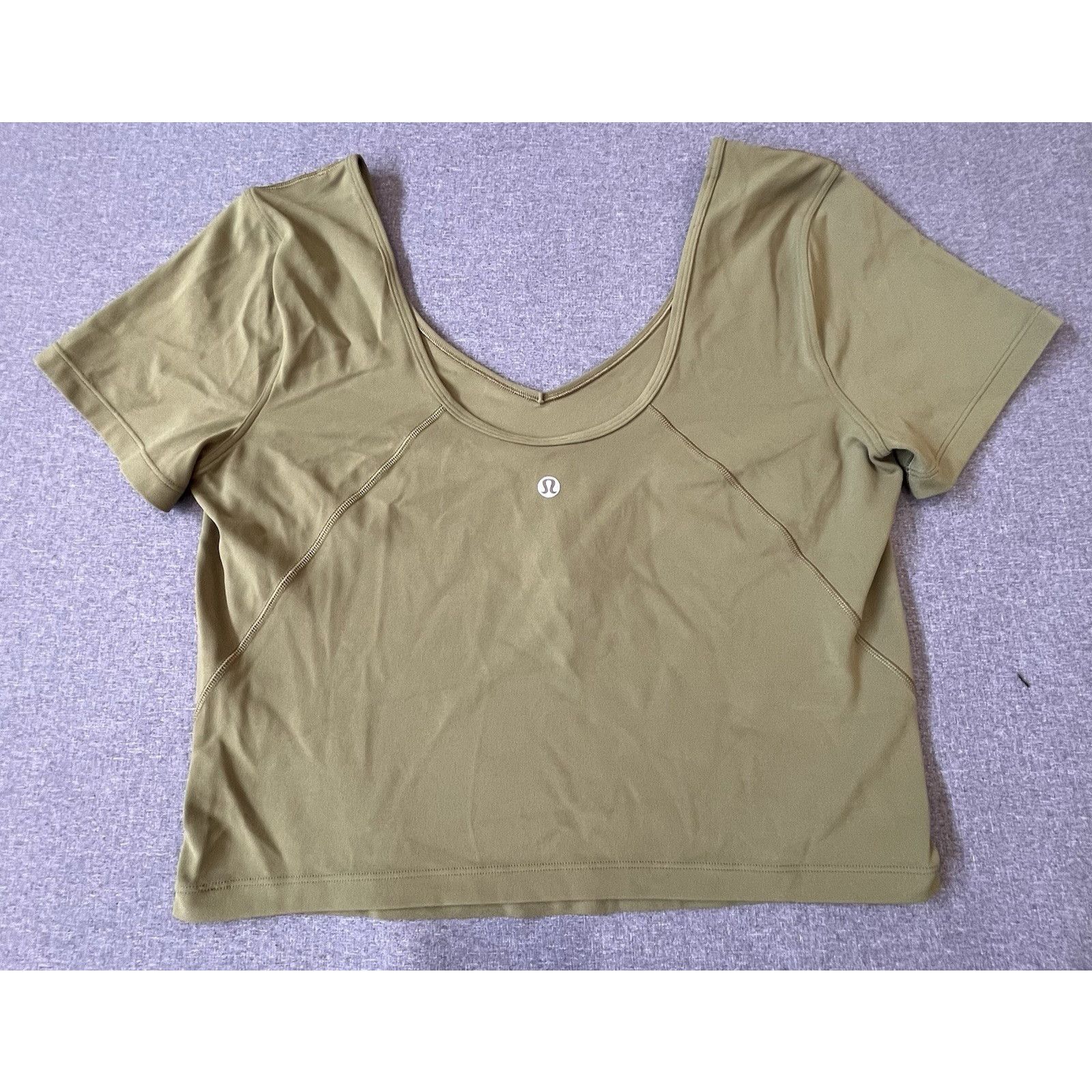 Lululemon Lululemon Align T-Shirt Olive Short Sleeve Crop Top Sze 10 Size L / US 10 / IT 46 - 1 Thumbnail