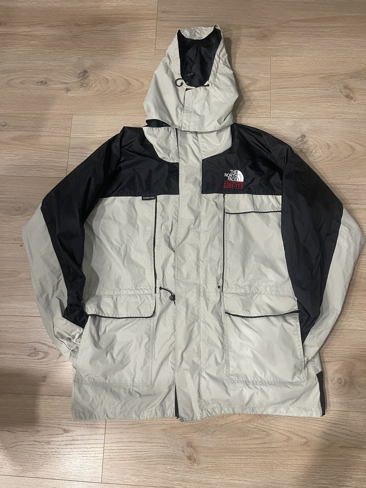 The North Face Vintage North Face GoreTex Jacket Size US L / EU 52-54 / 3 - 1 Thumbnail