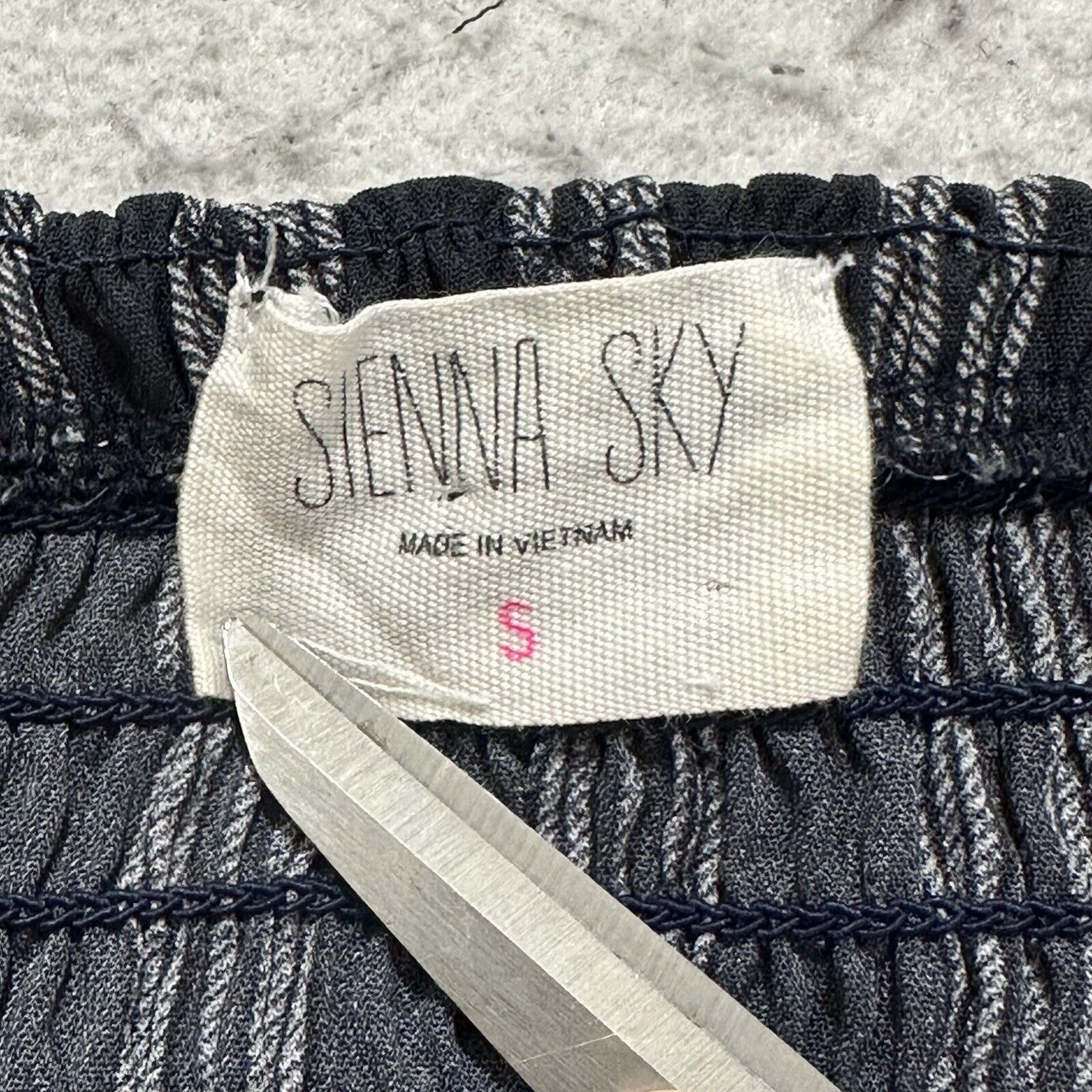 Other Sienna Sky Small Blue White Stripe Button Front Crop Top Size S / US 4 / IT 40 - 3 Thumbnail