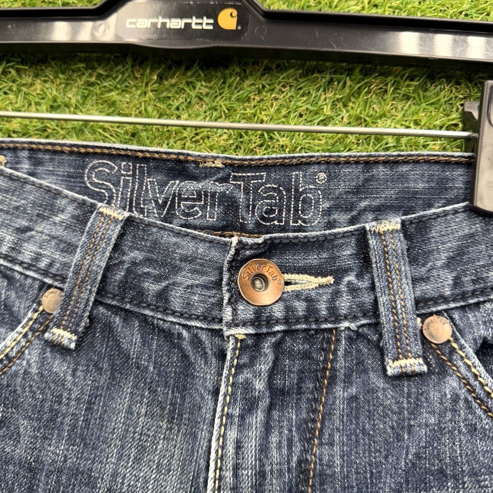 Levi's VINTAGE Levi's Jeans Shorts Mens 31 31x12 Dark Wash Baggy Skater JNCO Silver Tab Denim Blue 90s Mens Size US 31 - 4 Thumbnail