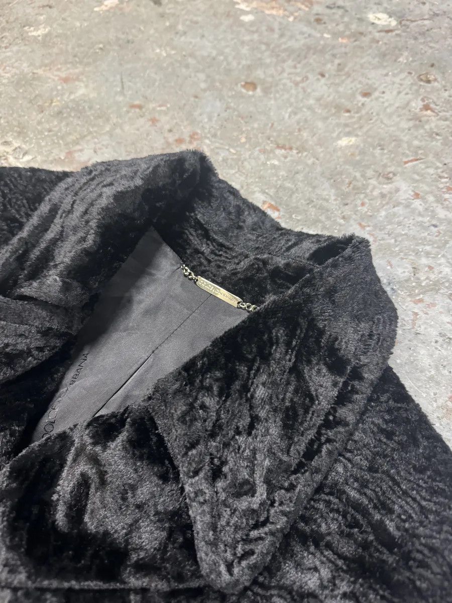 Dolce & Gabbana AW1998 Dolce & Gabbana Fur Effect Relief Black Long Jacket Size US M / EU 48-50 / 2 - 12 Thumbnail