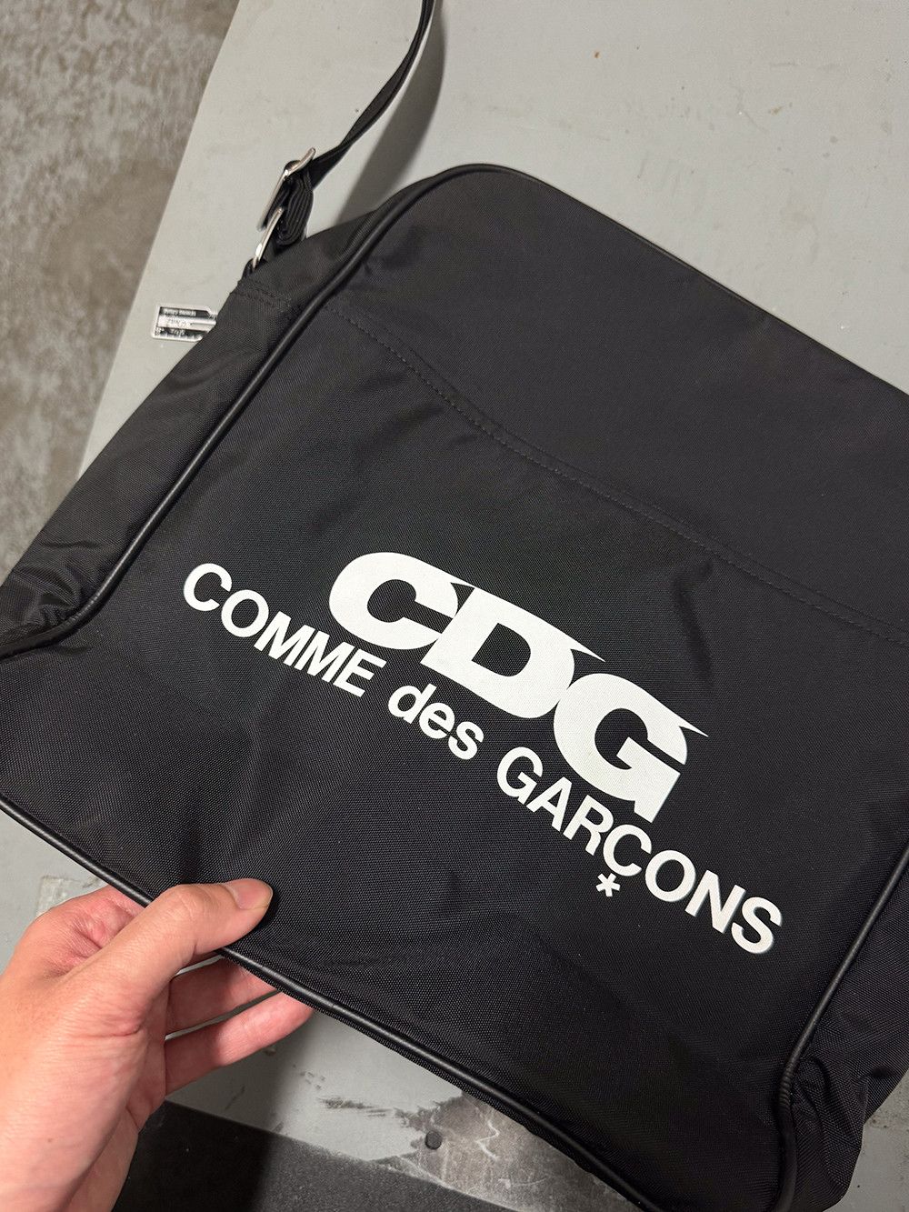 Cdg shoulder bag sale