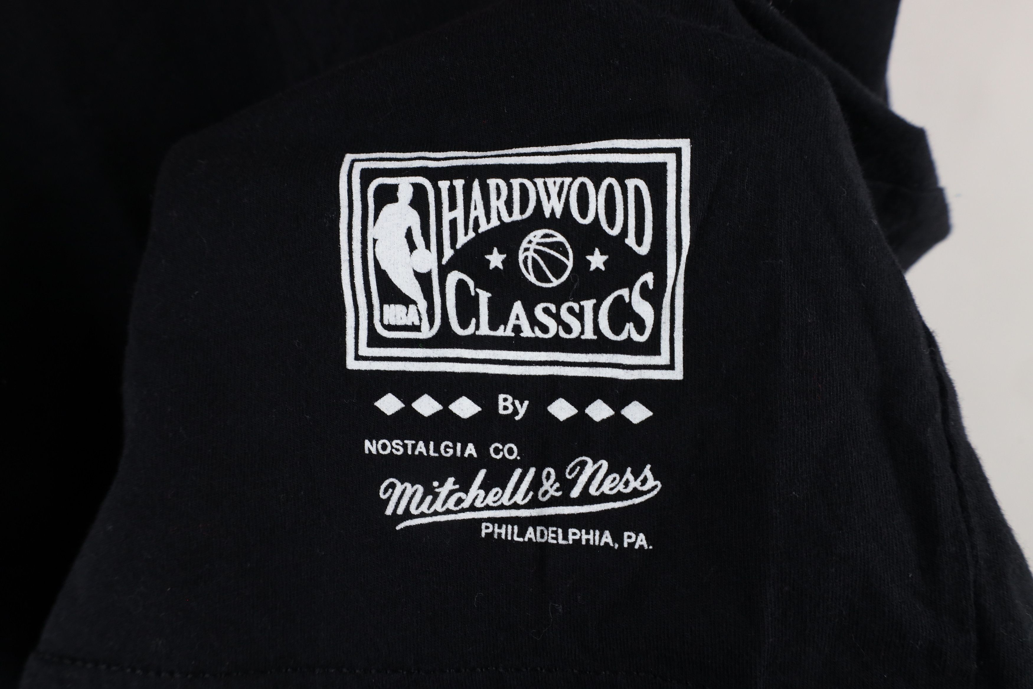 Mitchell & Ness × Vintage Mitchell & Ness Spell Out New York Knicks T-Shirt Black Size US L / EU 52-54 / 3 - 7 Thumbnail