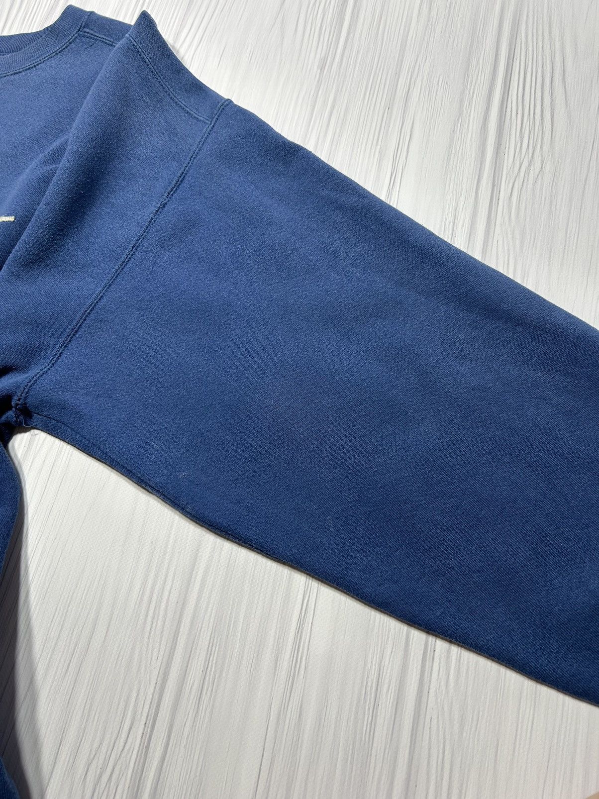 Nike Rare Vintage 90s Nike Big Central Logo Sweatshirt Size US XL / EU 56 / 4 - 12 Thumbnail