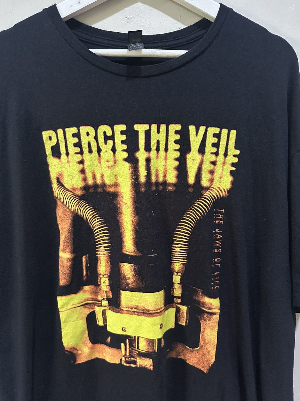Band Tees Band tees x Pierce The Veil x Size US XXL / EU 58 / 5 - 2 Thumbnail