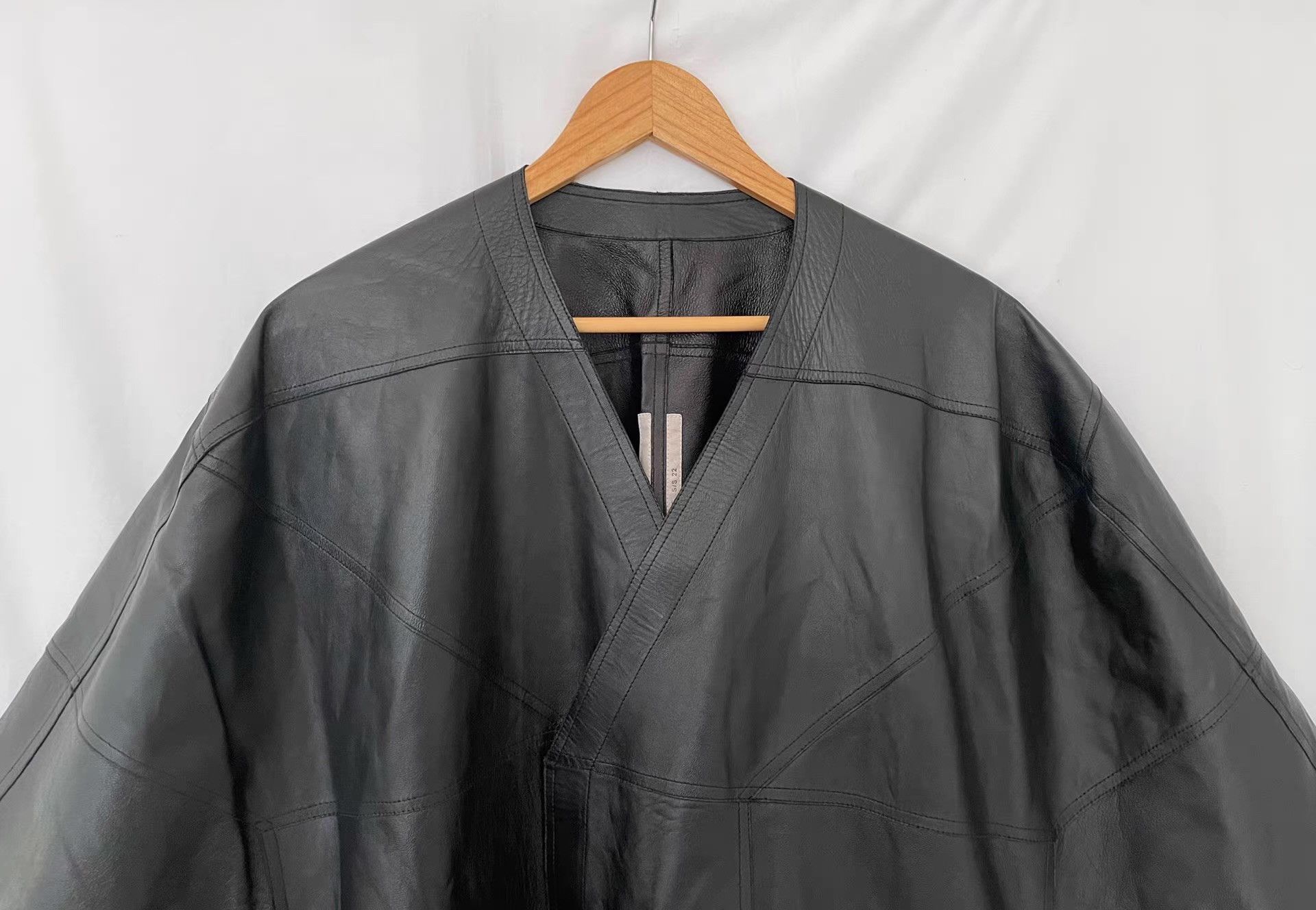 Rick Owens Rick Owens 22SS Lambskin Short Sleeve Kimono Coat Ｑ21 Size M / US 6-8 / IT 42-44 - 6 Thumbnail