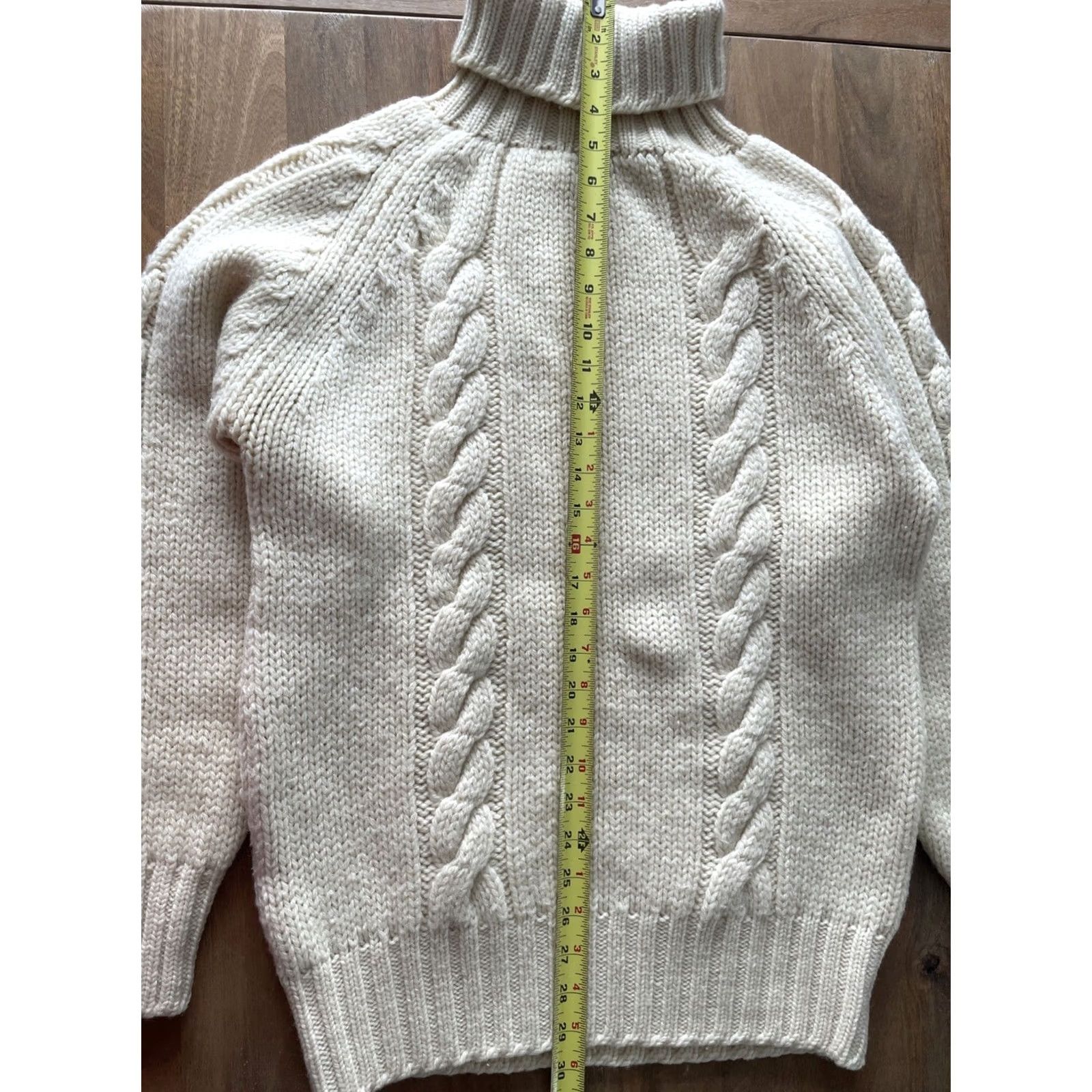Saks Fifth Avenue VINTAGE Saks Fifth Avenue Sweater Women Medium Cream Wool Aran Fisherman 80s USA Size M / US 6-8 / IT 42-44 - 5 Thumbnail
