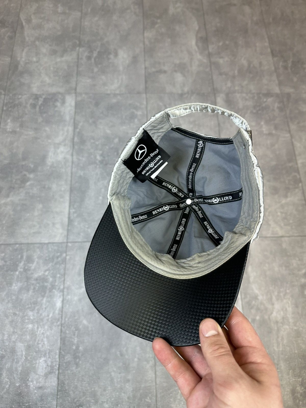 Mercedes-Benz Men’s vintage Petronas Mercedes Benz F1 Henri Lloyd cap Size ONE SIZE - 8 Thumbnail