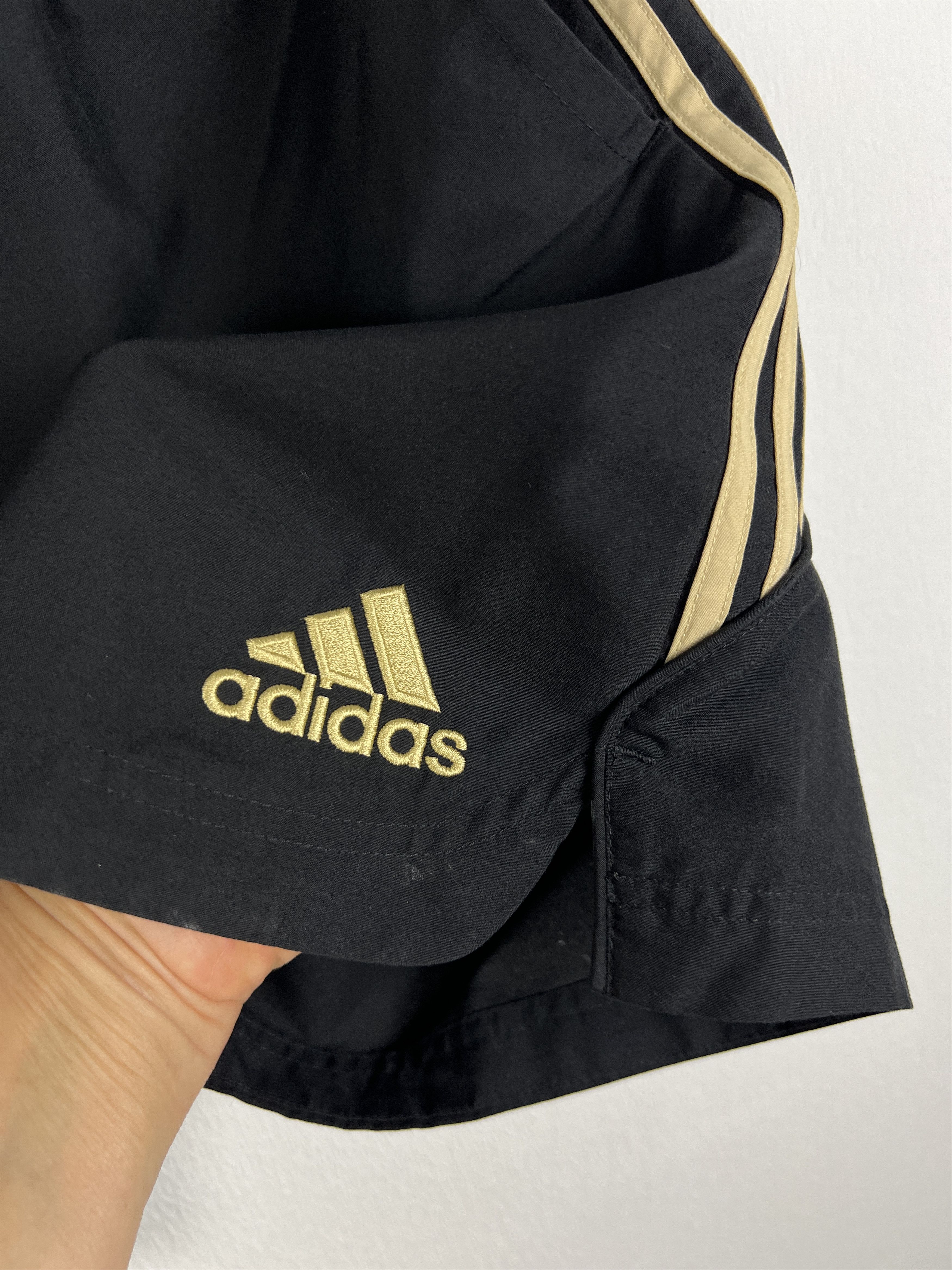 Adidas Vintage Adidas Germany Football Track Shorts Soccer Athletic Size US 32 / EU 48 - 4 Thumbnail