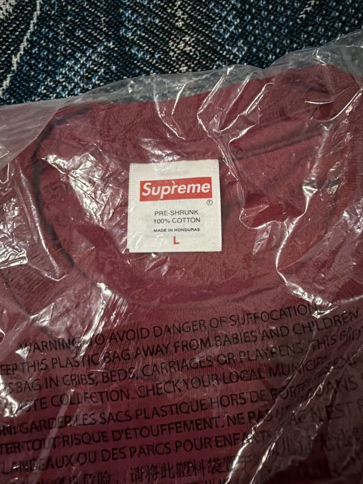 Supreme Supreme Script Tee FW24 Size US L / EU 52-54 / 3 - 2 Thumbnail