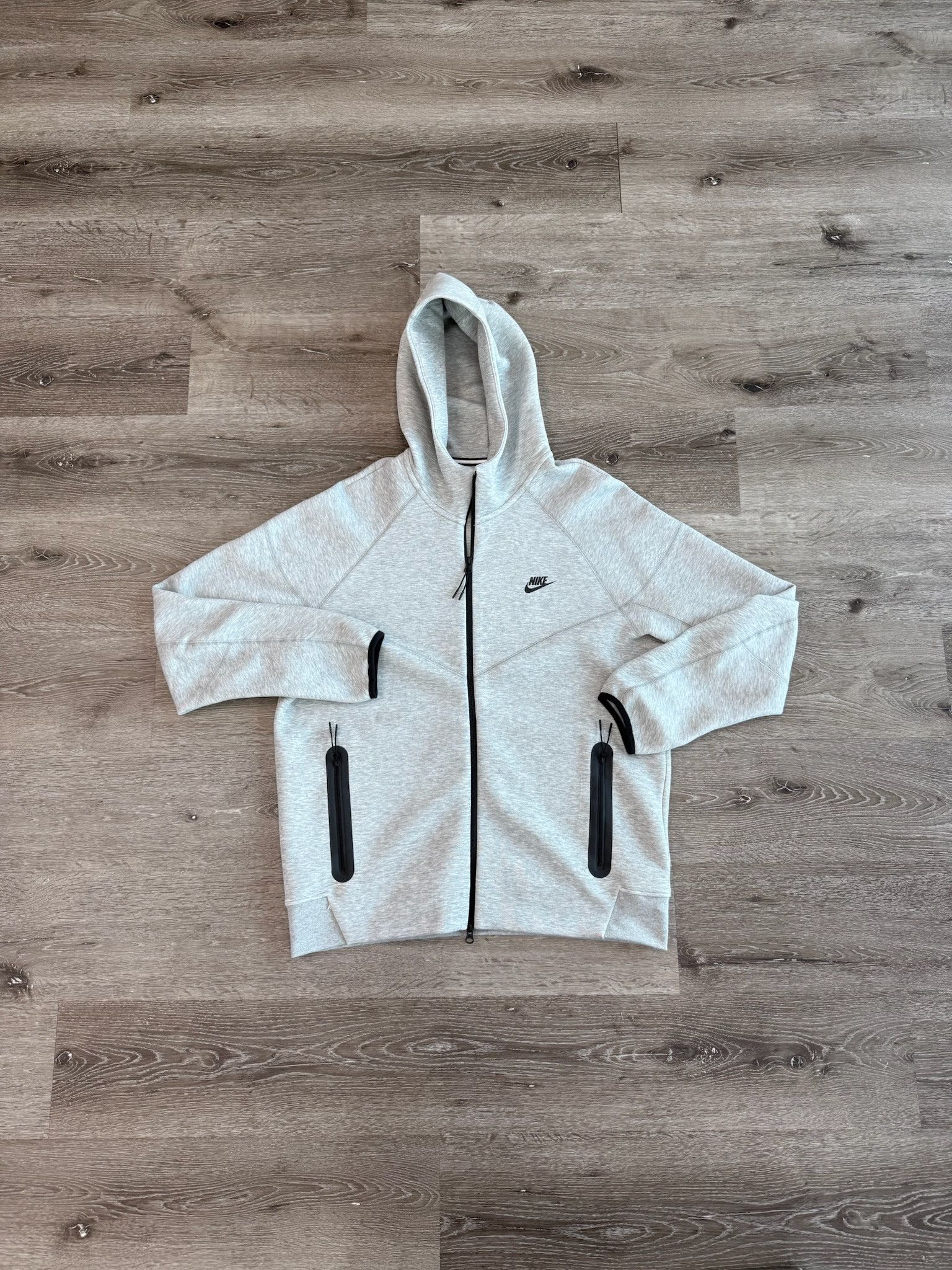 Nike Nike Sportswear "Tech Fleece" Windrunner Full-Zip Hoodie Size US XL / EU 56 / 4 - 1 Thumbnail