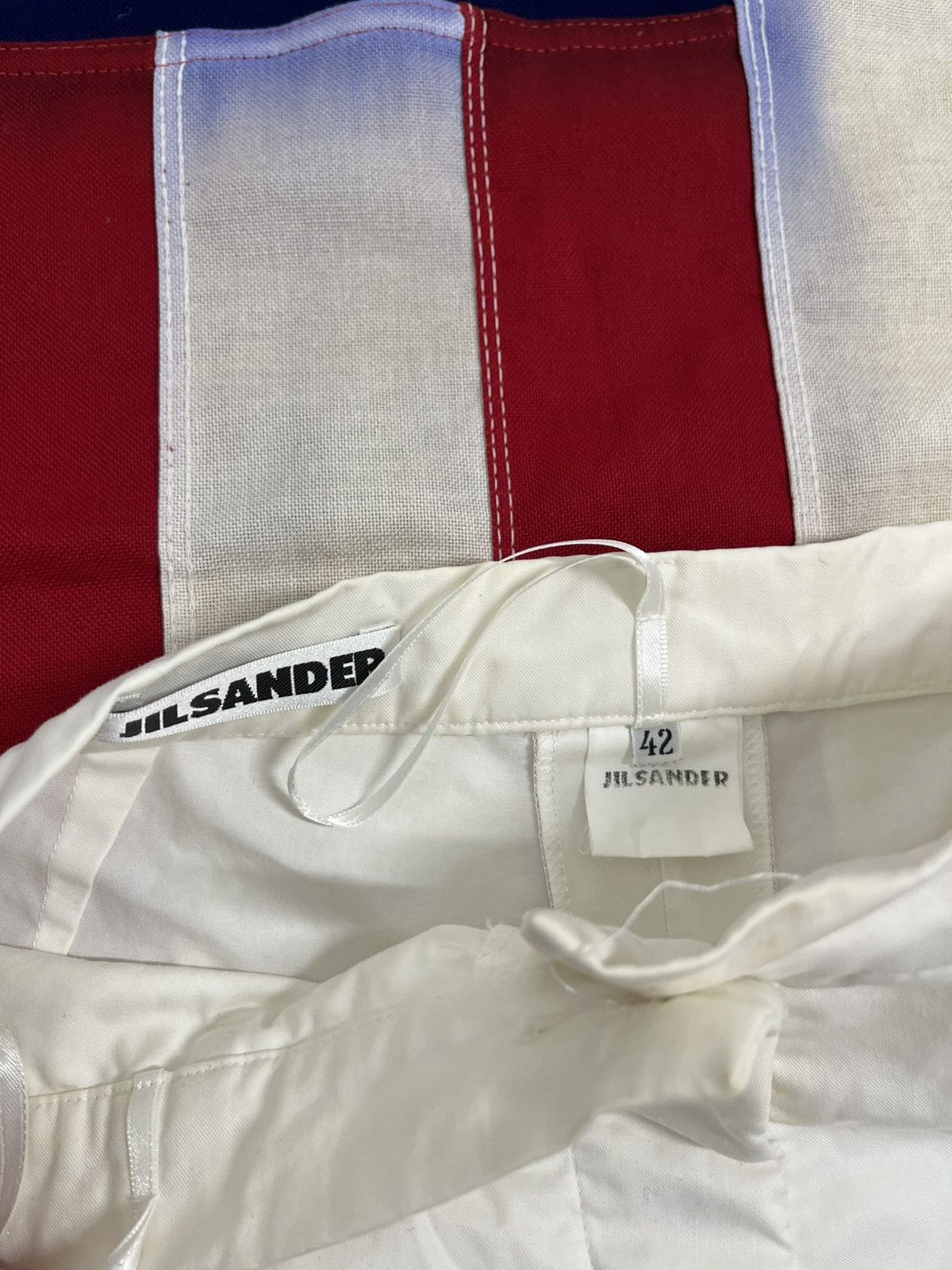 Jil Sander Jil Sander White Tailored Shorts - Minimalist Bermuda Shorts Size US 42 / EU 58 - 3 Thumbnail