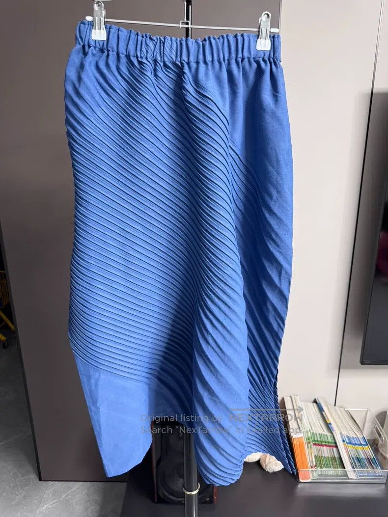 Issey Miyake Issey Miyake Vintage Blue Star Printed Denim Casual Pants Size 25" / US 0 / IT 36 - 2 Thumbnail