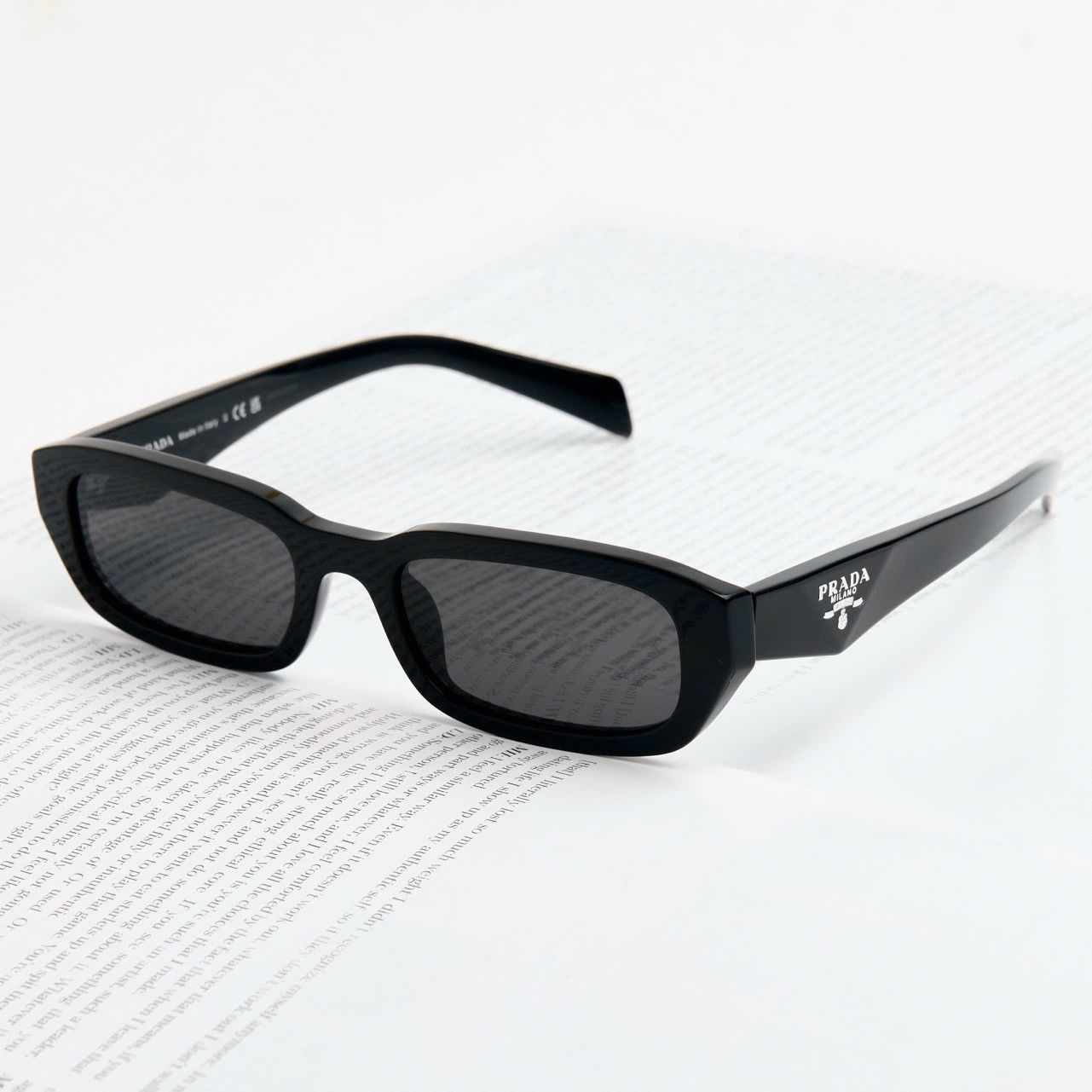 Prada PRADA 0PR B06S 16K08Z SUNGLASSES Size ONE SIZE - 2 Thumbnail