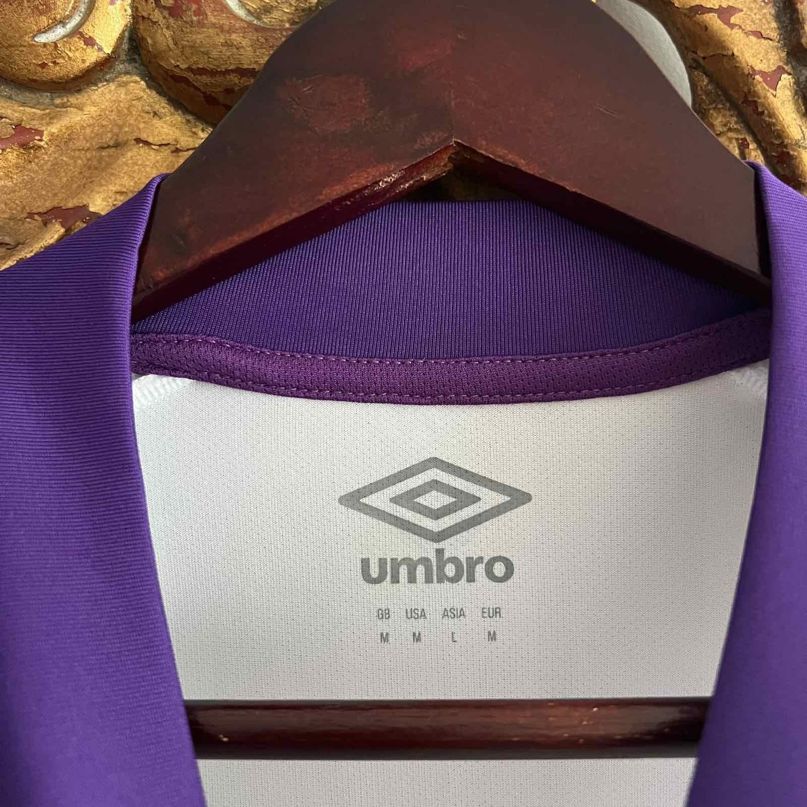 Umbro Rare Umbro Home VFL Bochum Soccer Jersey Sz M Size US M / EU 48-50 / 2 - 5 Thumbnail