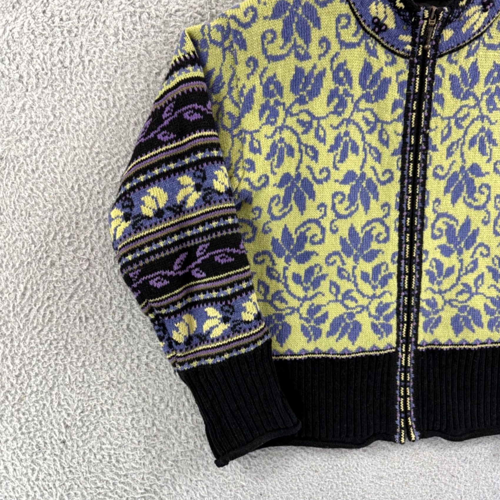 Vintage VINTAGE Icelandic Design Sweater Womens Medium Wool Floral Zip Up Nordic Outdoor Size M / US 6-8 / IT 42-44 - 4 Thumbnail