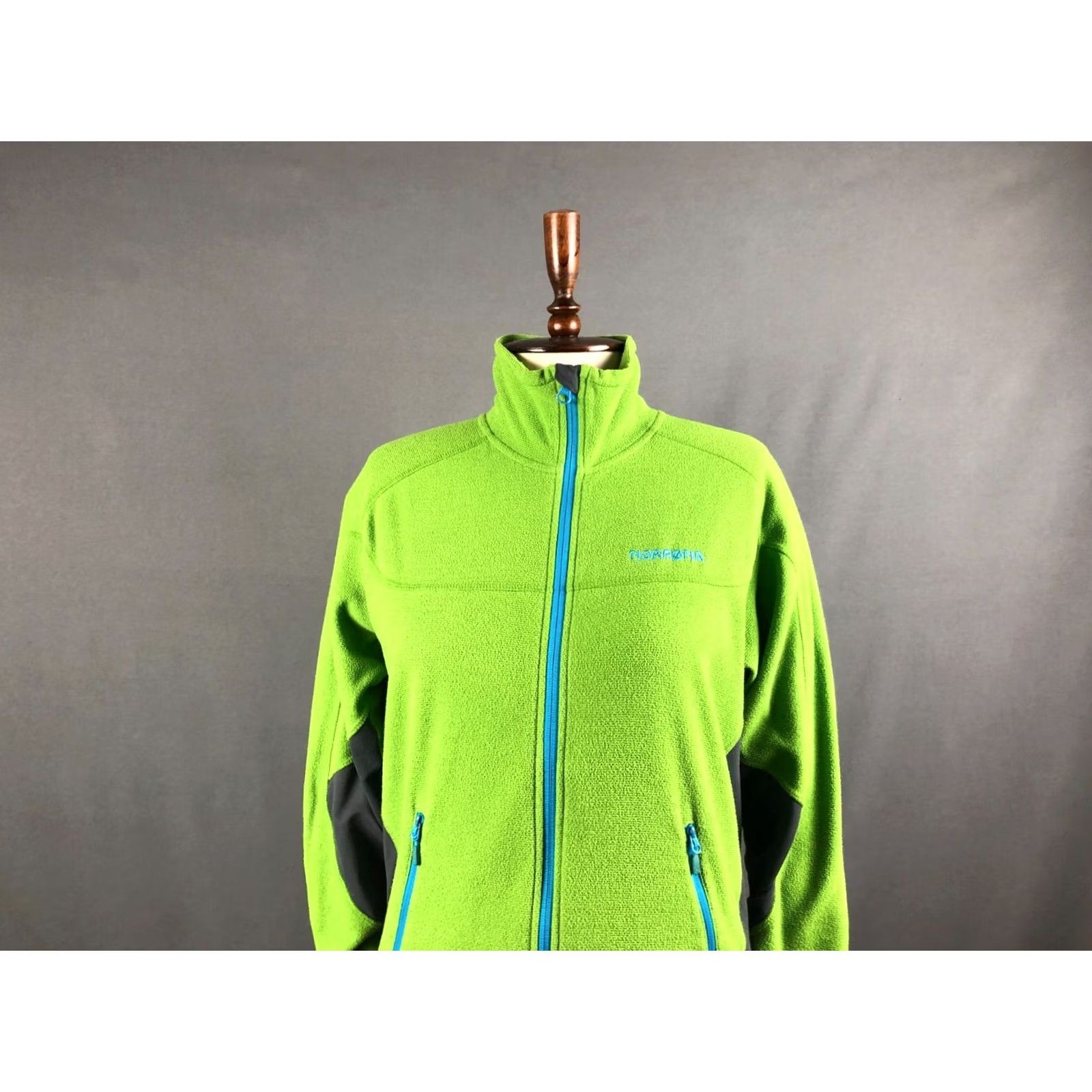 Vintage Norrona Falketind Warm Jacket Polyester Green Women Size M Size M / US 6-8 / IT 42-44 - 4 Thumbnail